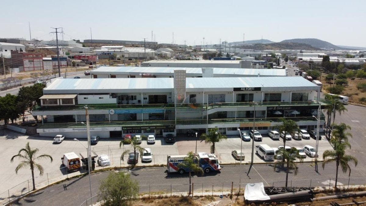 Local Comercial Spot2