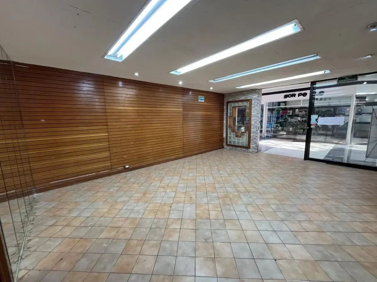 Local Comercial Spot2