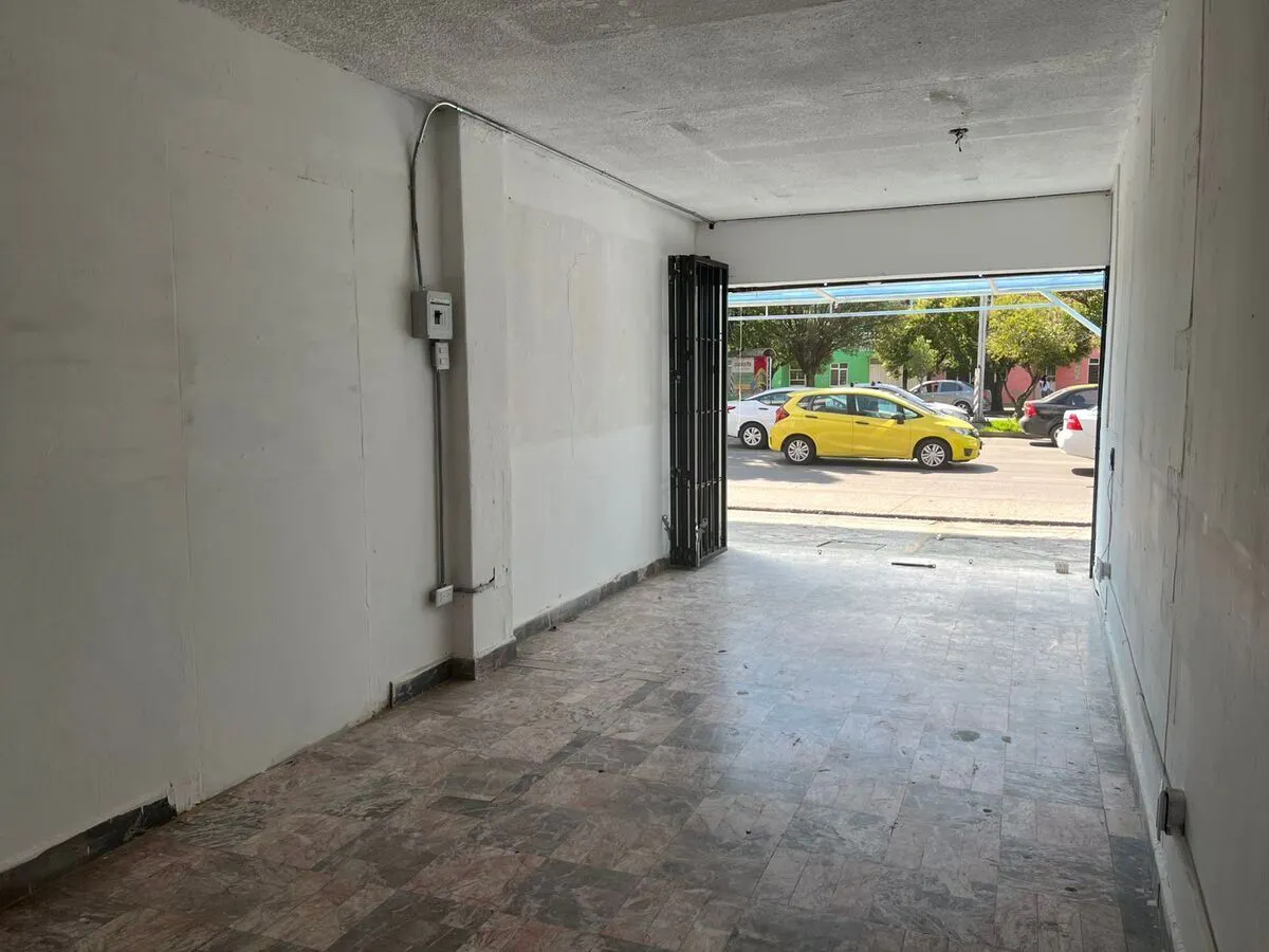 Local Comercial Spot2