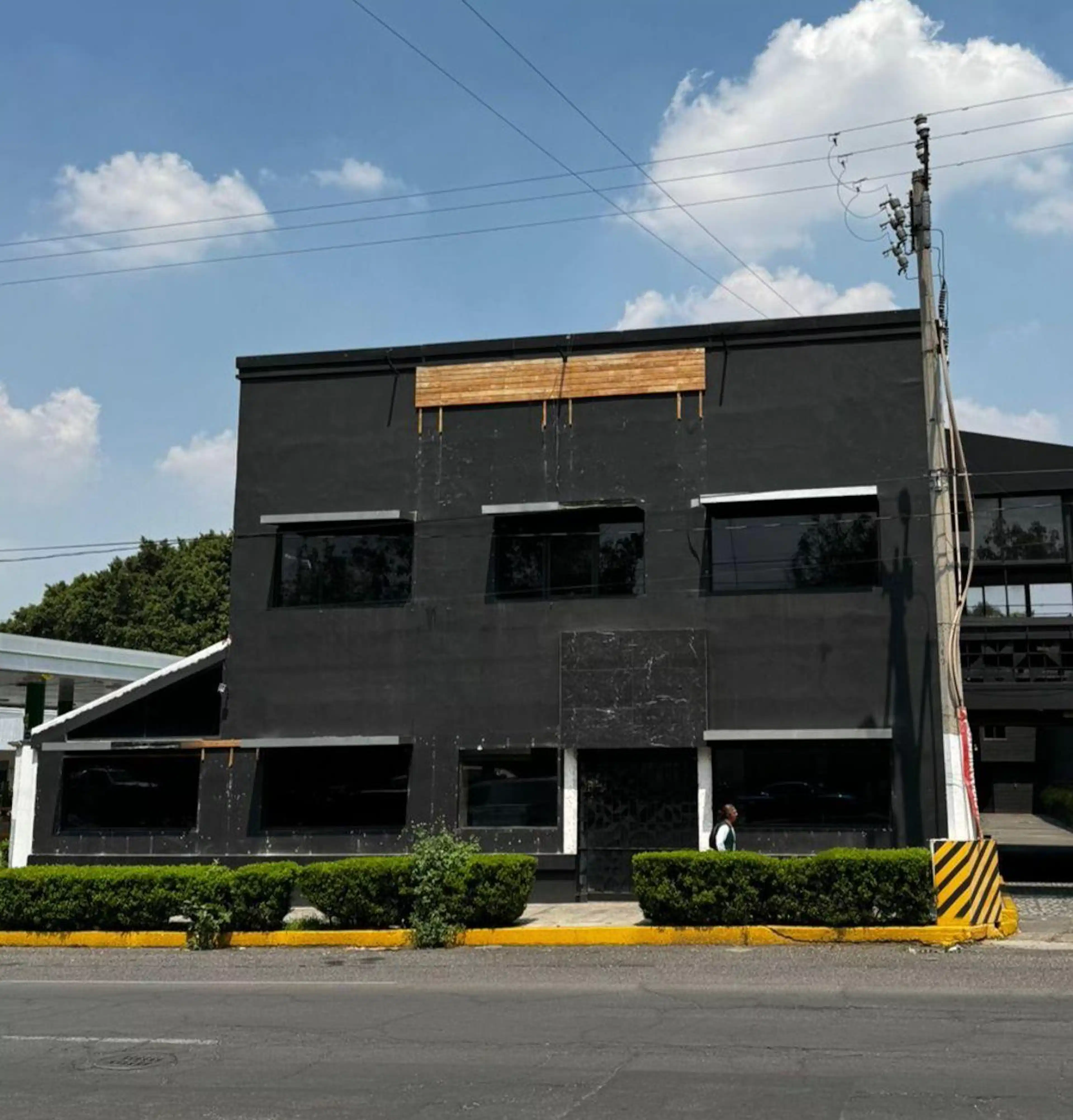 Av. Dr Gustavo Vaz