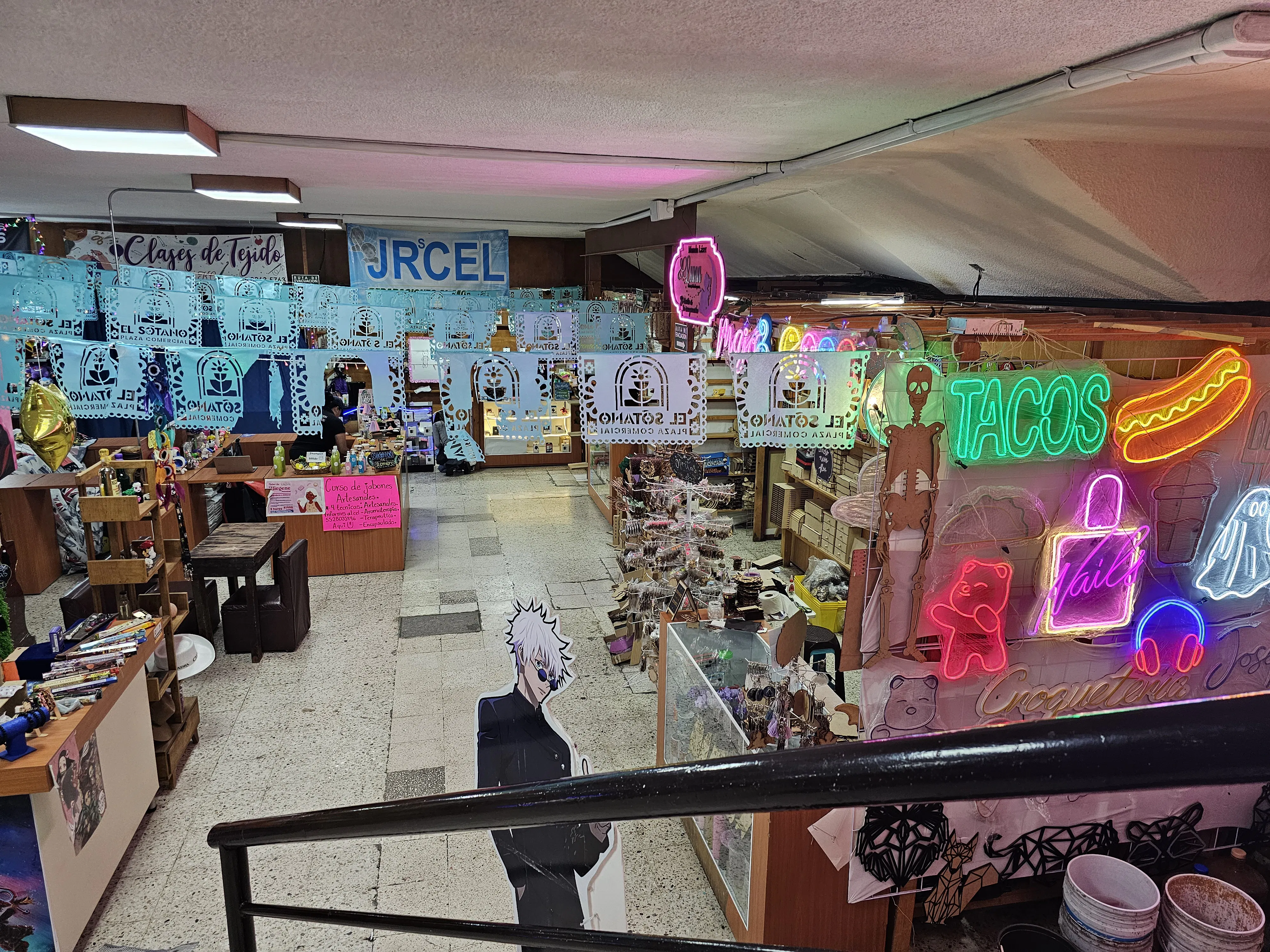 Local Comercial Spot2
