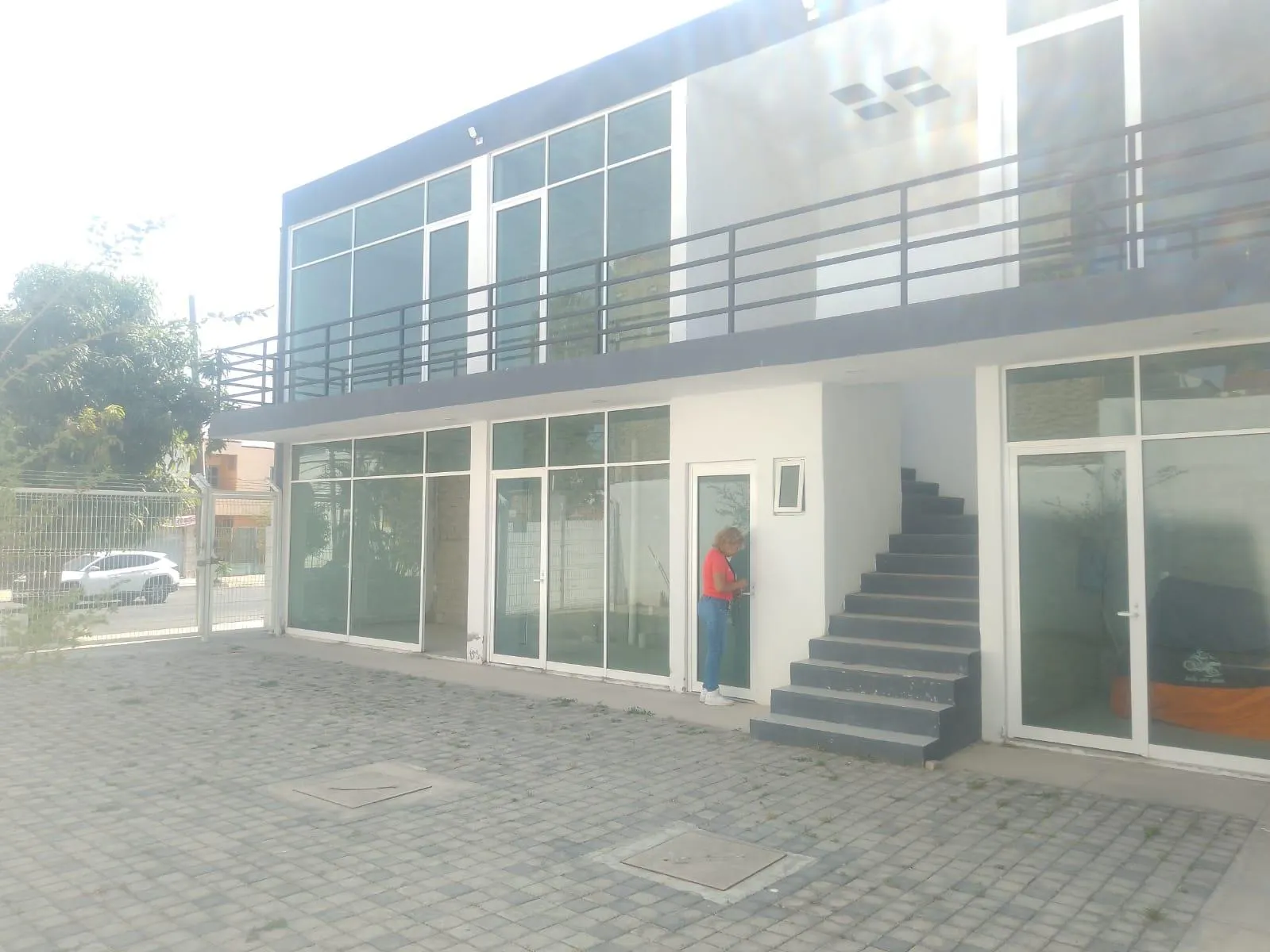 Local Comercial Spot2
