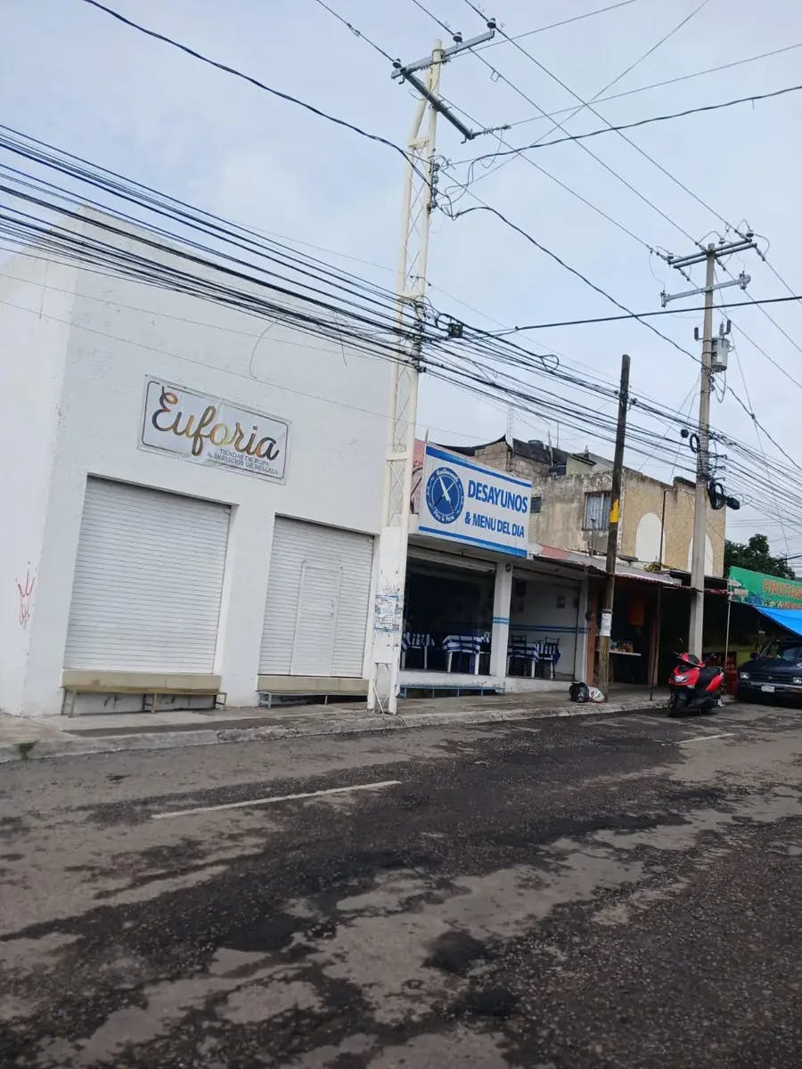 Local Comercial Spot2