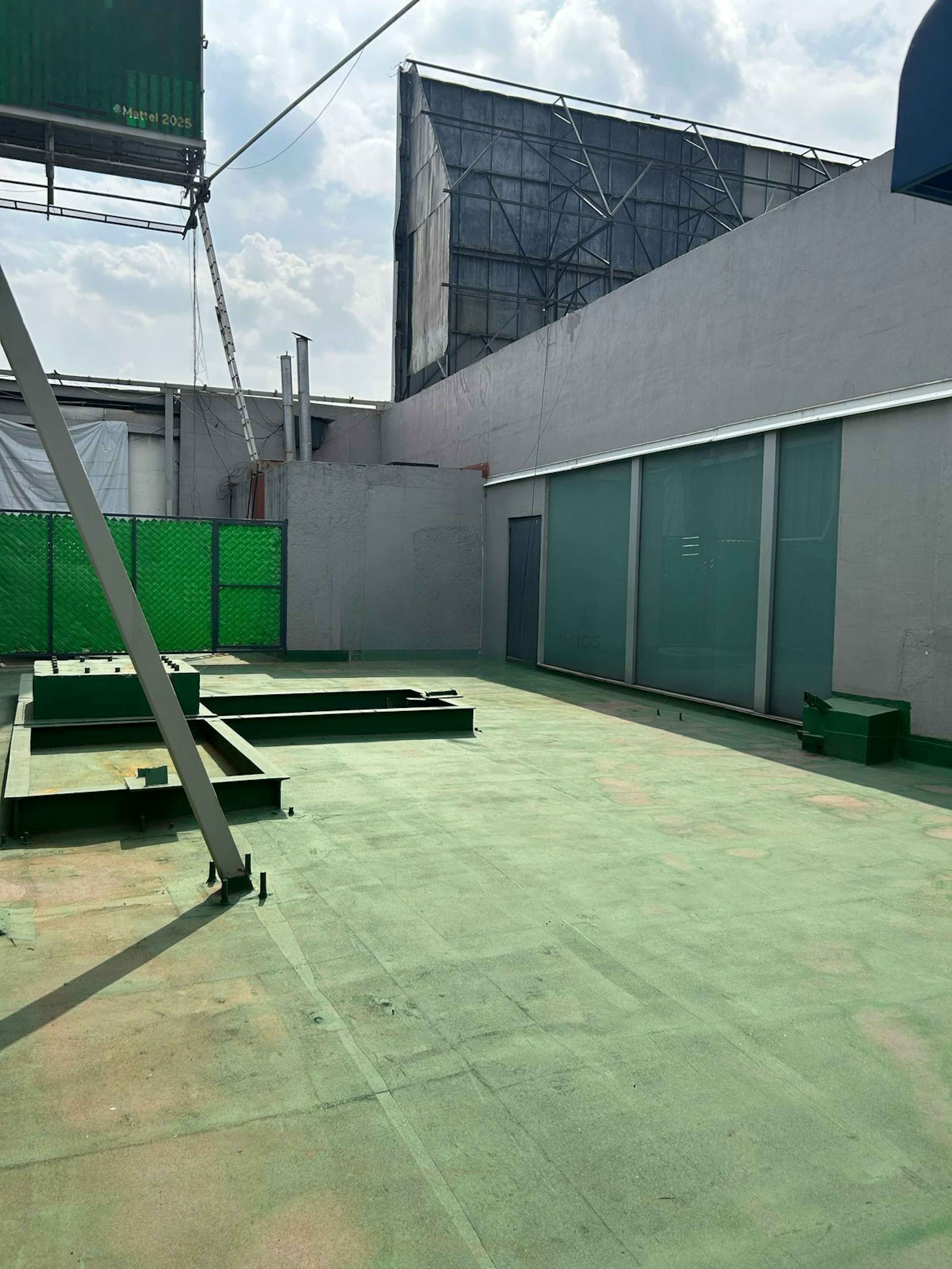 Periférico Boulevard Manuel Ávila Camacho 2150