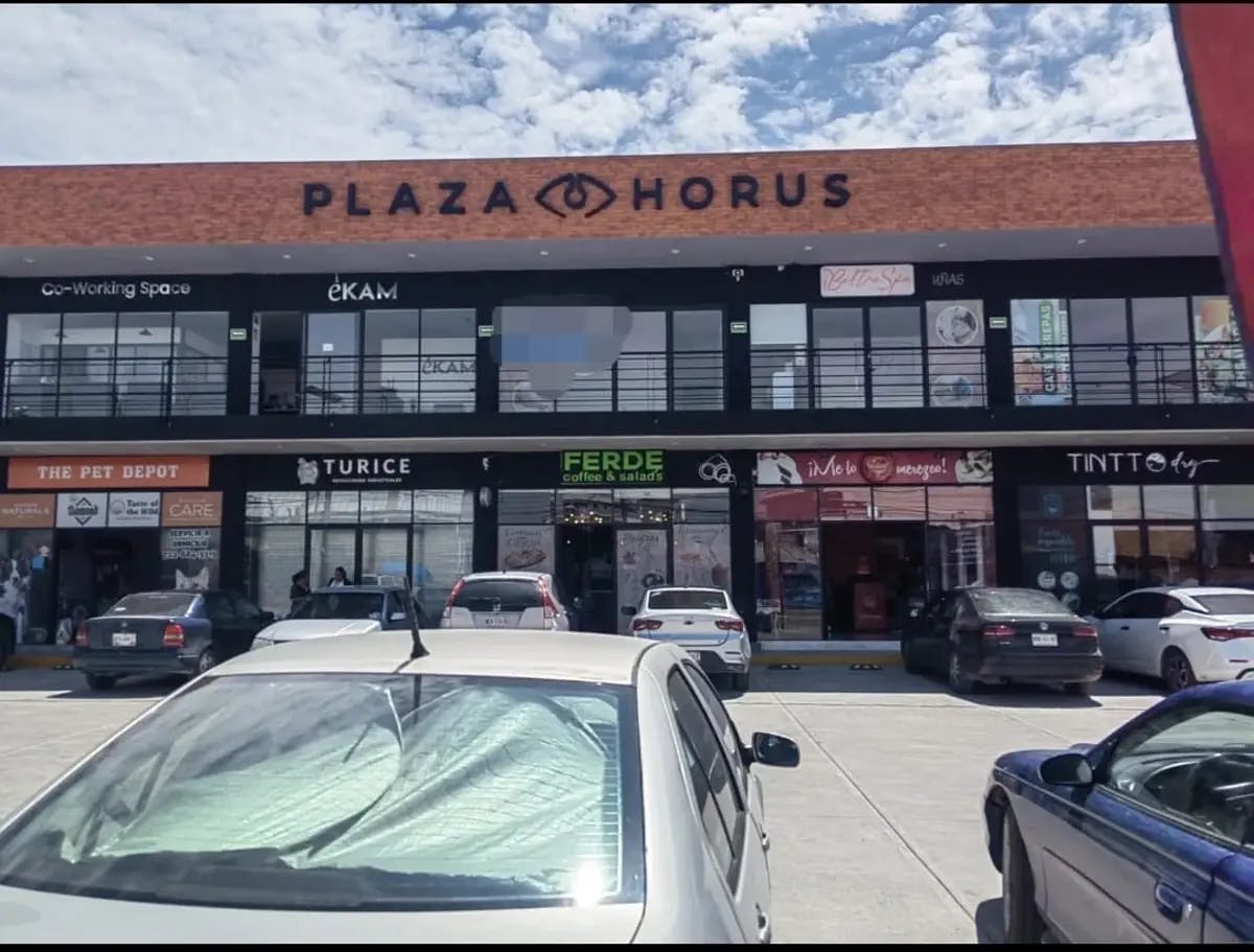 Local Comercial Spot2