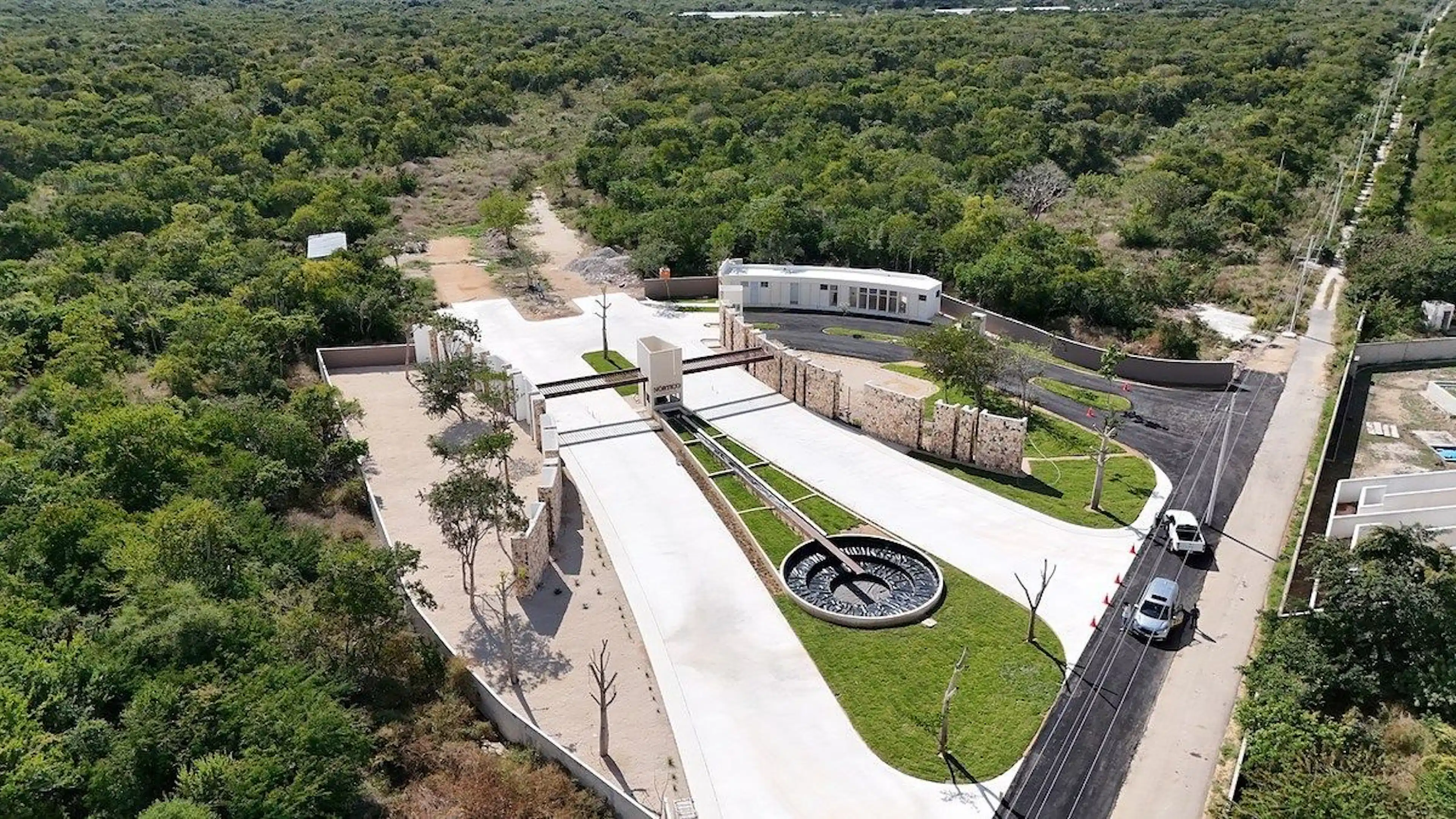 Terrenos a tu medida en privada premium salida Progreso