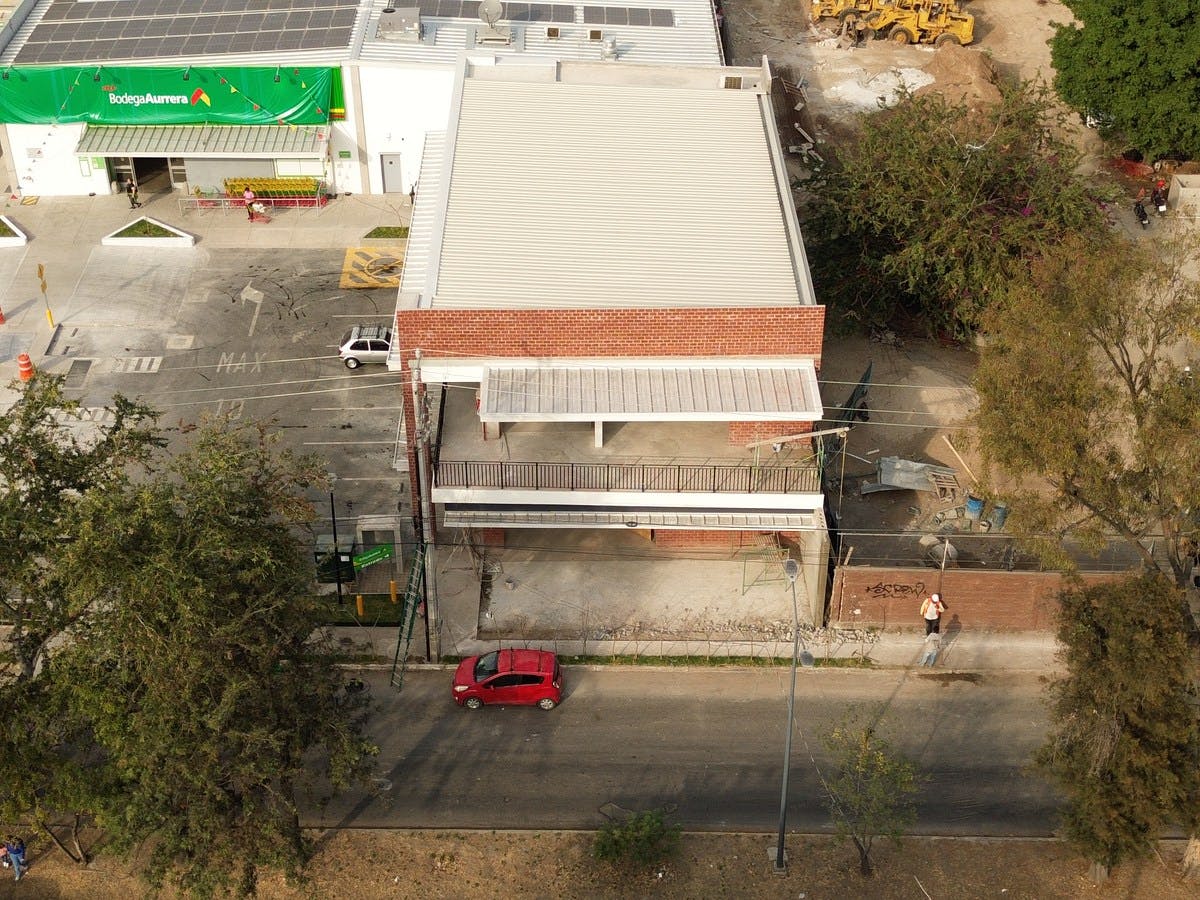 Local Comercial Spot2