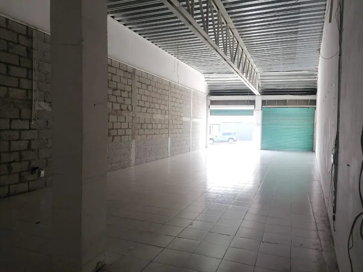 Local Comercial Spot2