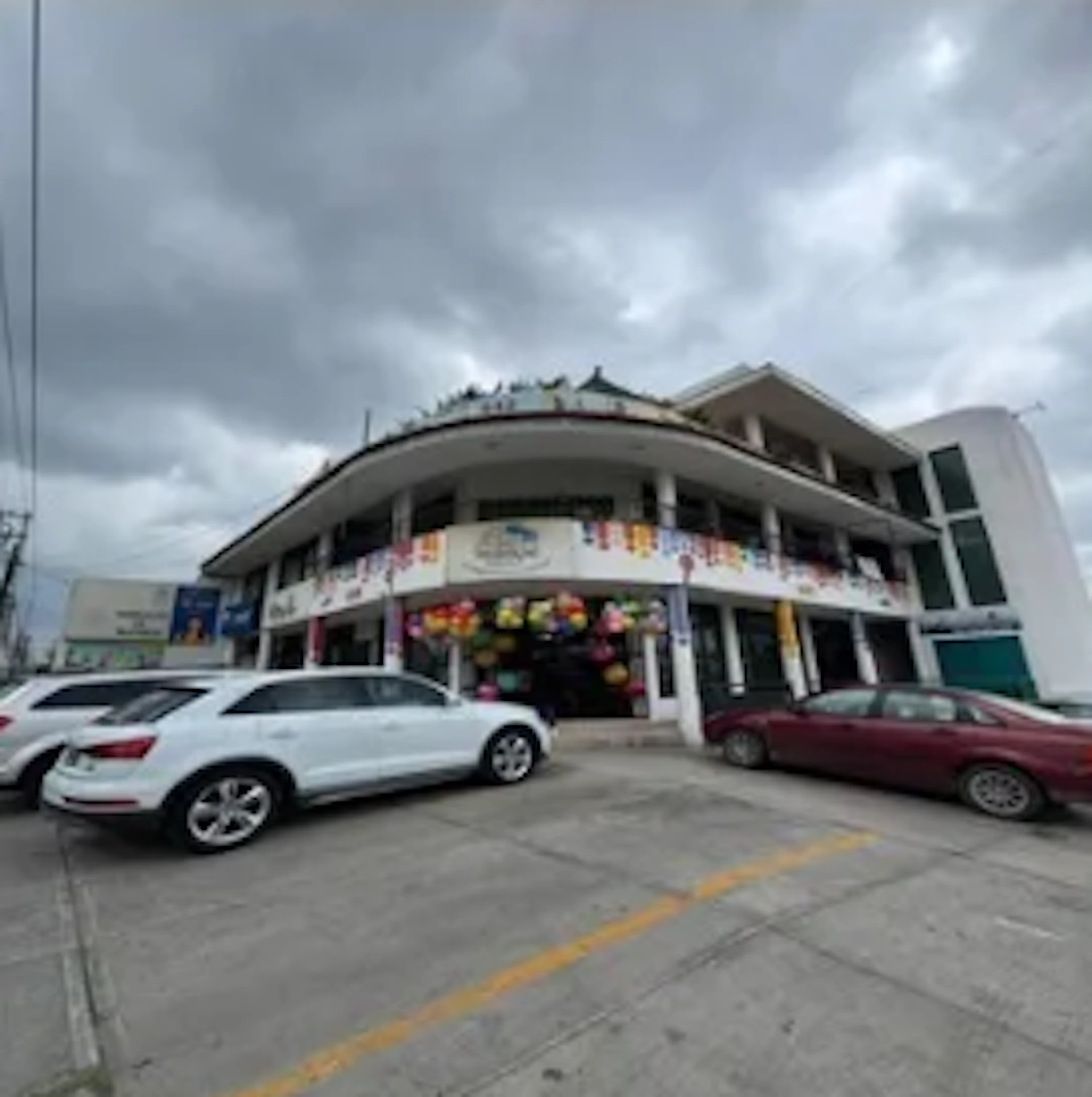 Local Comercial Spot2