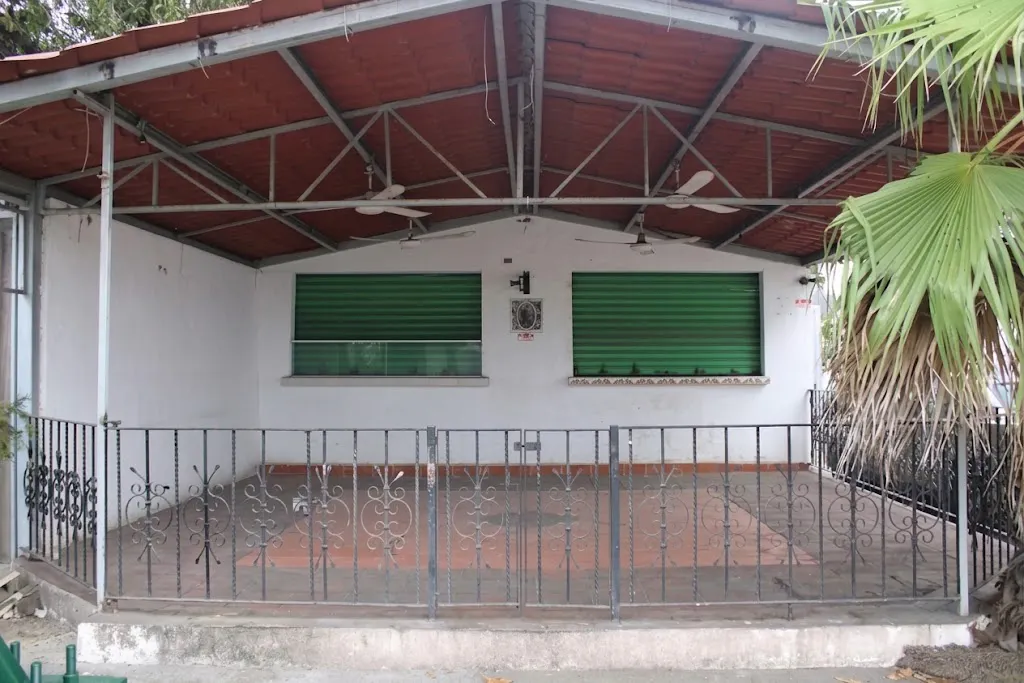 Local Comercial Spot2