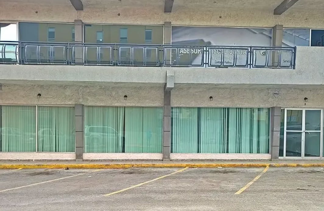 Local Comercial Spot2