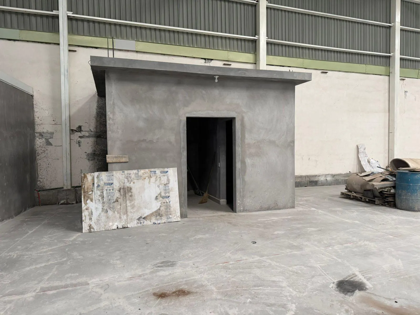 Industrial Spot2