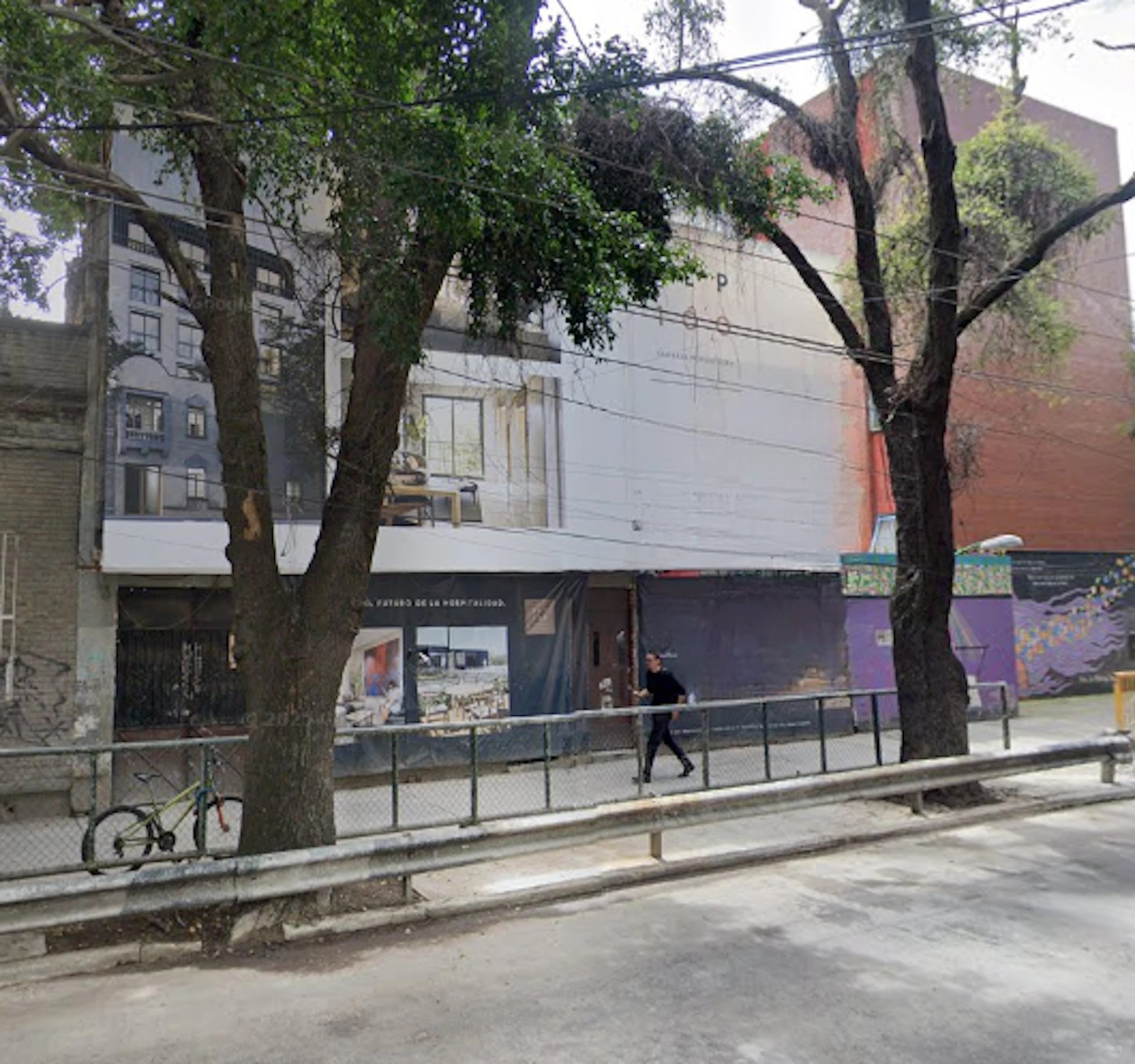 Local Comercial Spot2