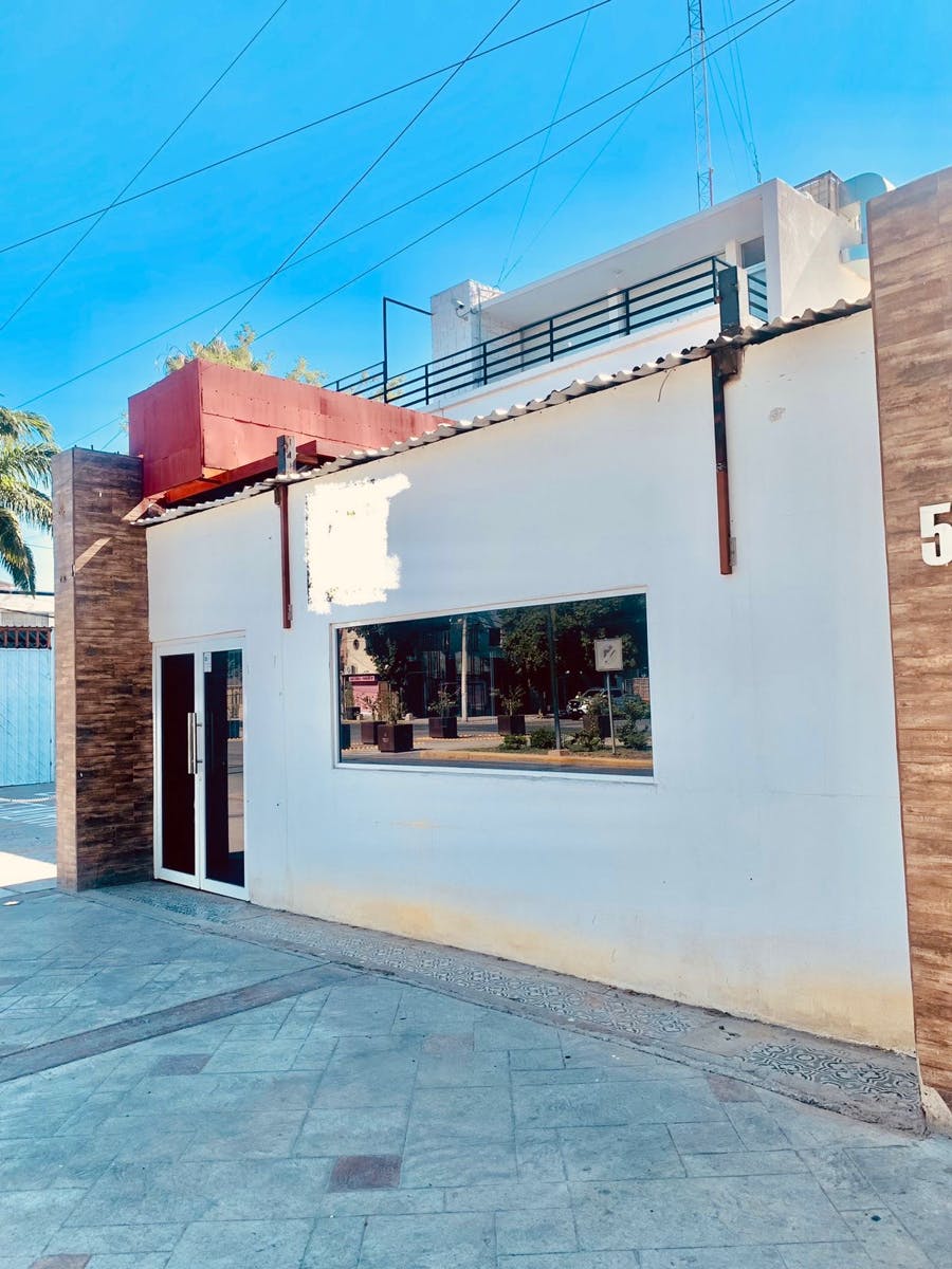 Local Comercial Spot2