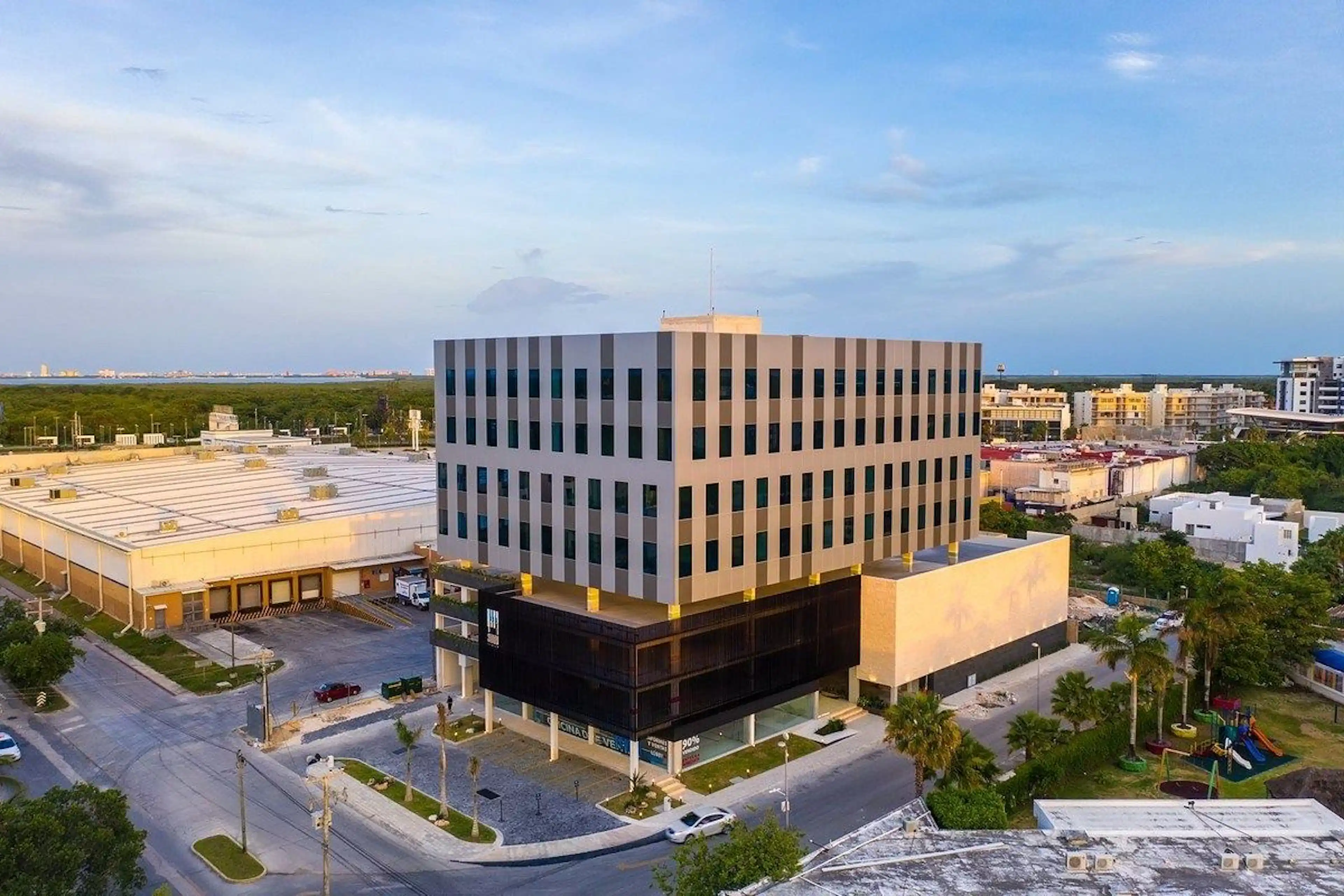Summa Center
