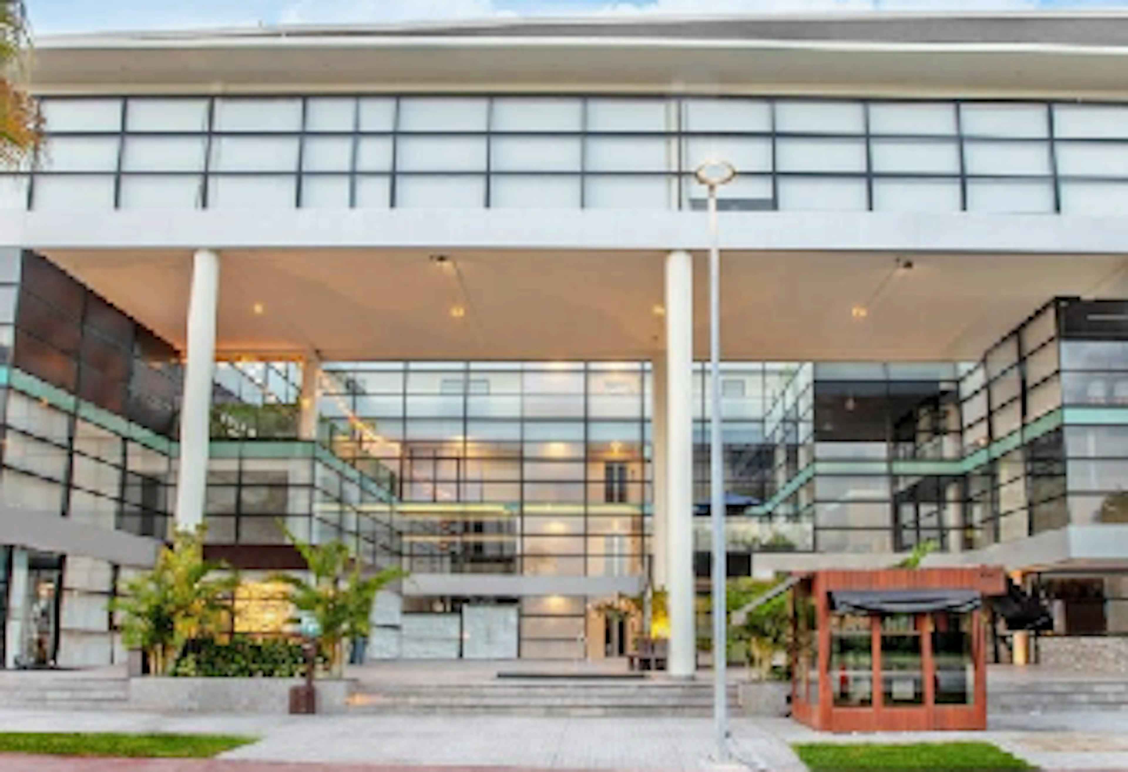 Sky Cumbres - Oficinas