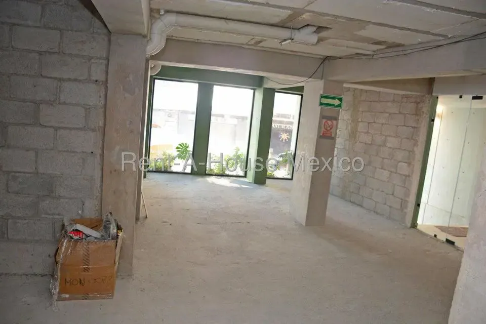 Local Comercial Spot2