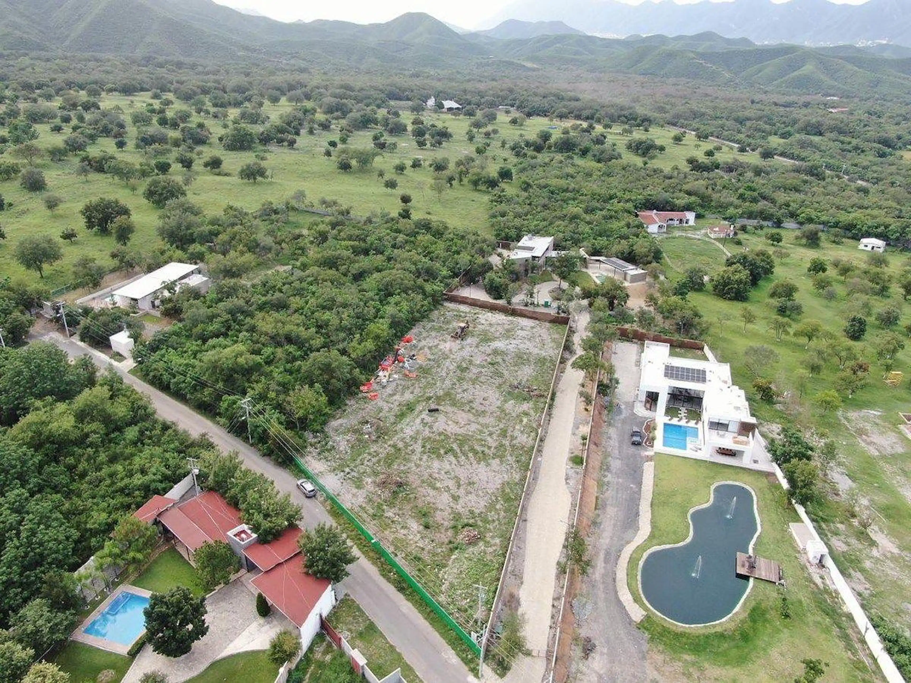 Terreno Con Vista Panorámica A La Sierra Madre El Barrial, Santiago