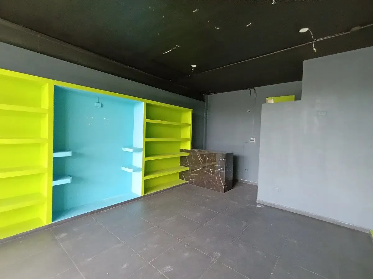 Local Comercial Spot2