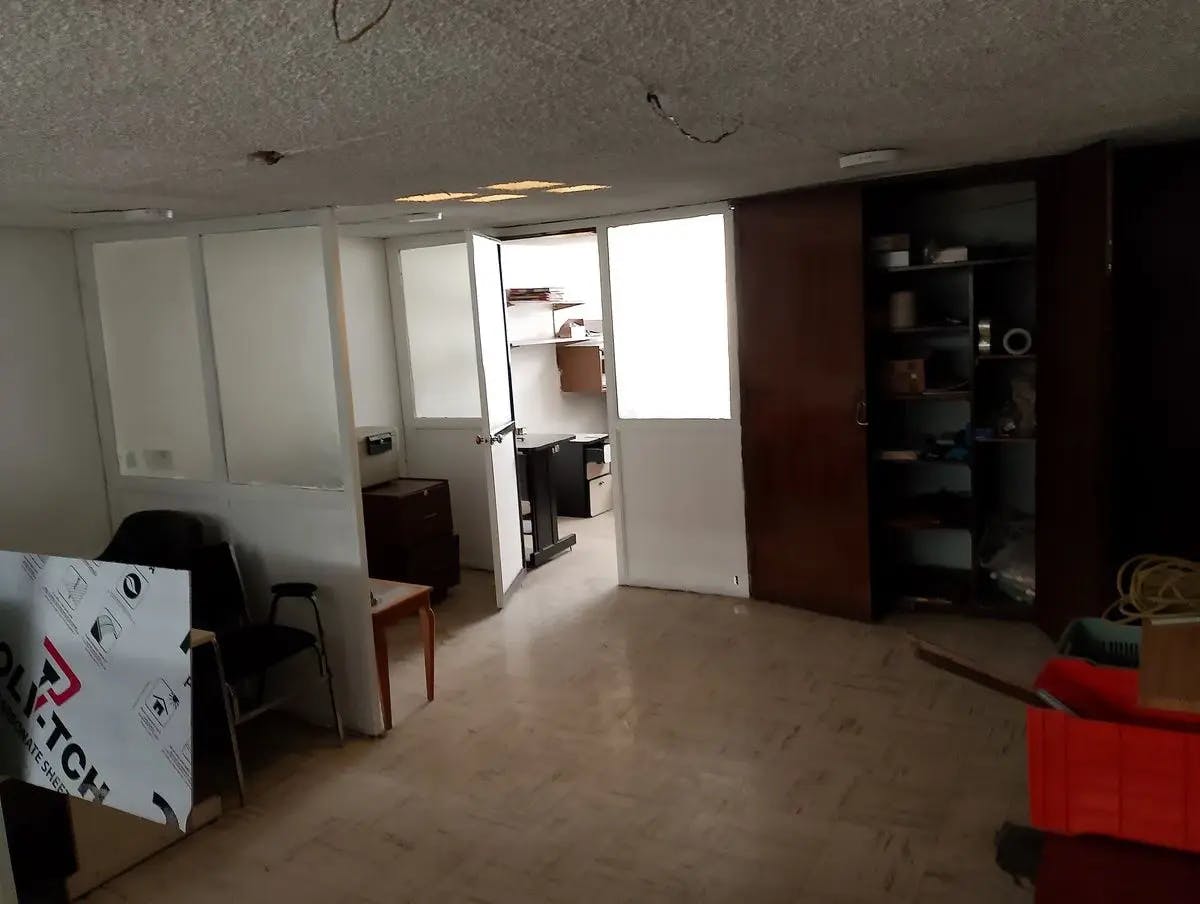 Local Comercial Spot2