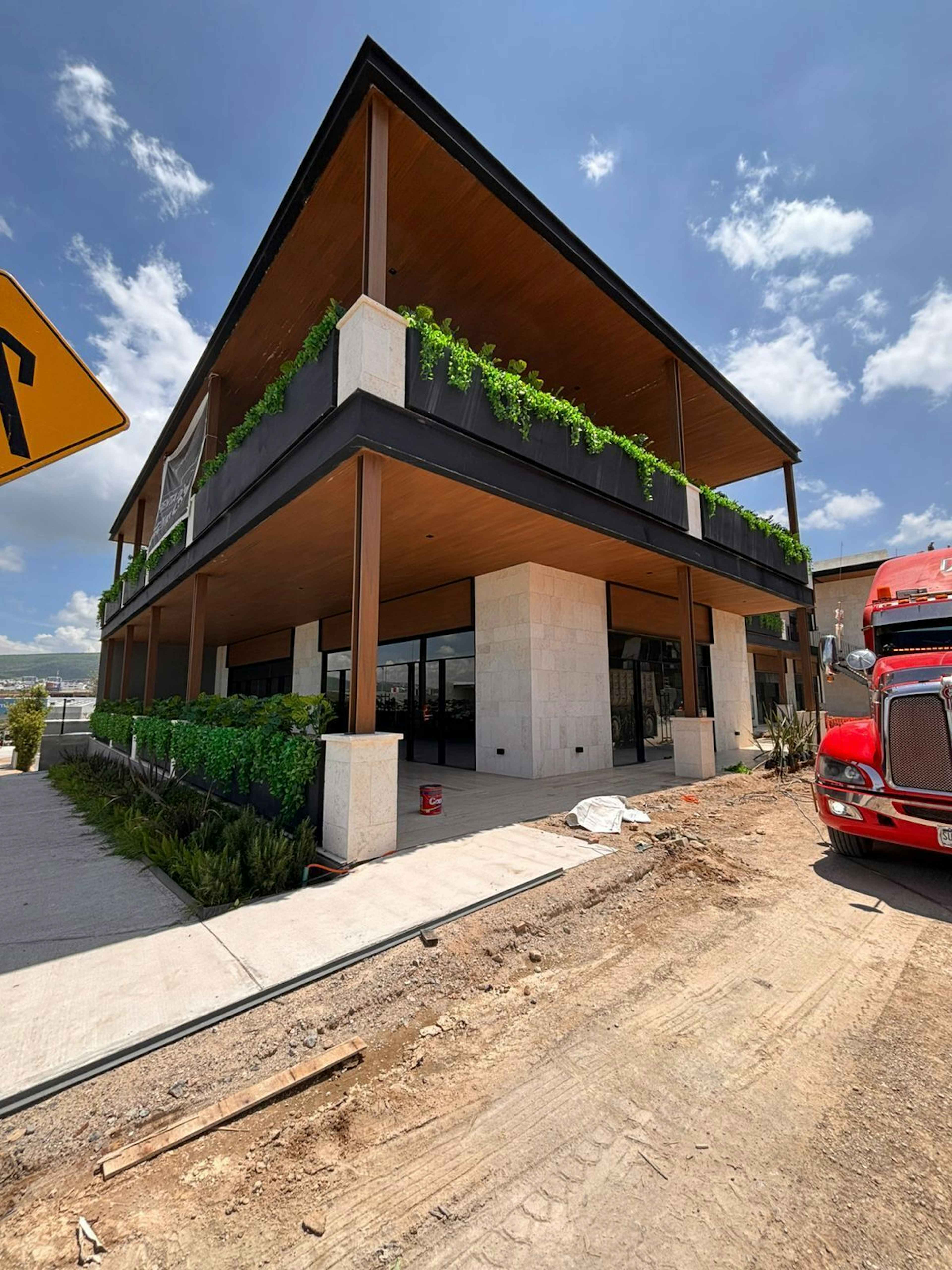 Lomas Del Campanario I 30