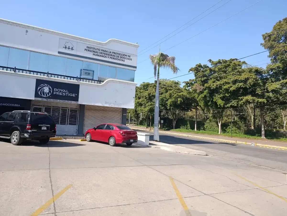 Local Comercial Spot2