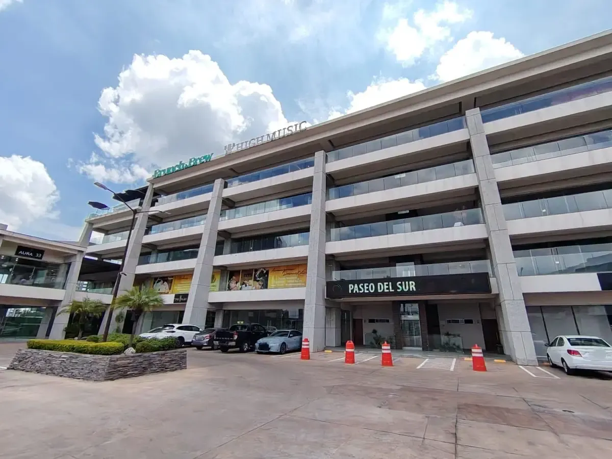 Local Comercial Spot2