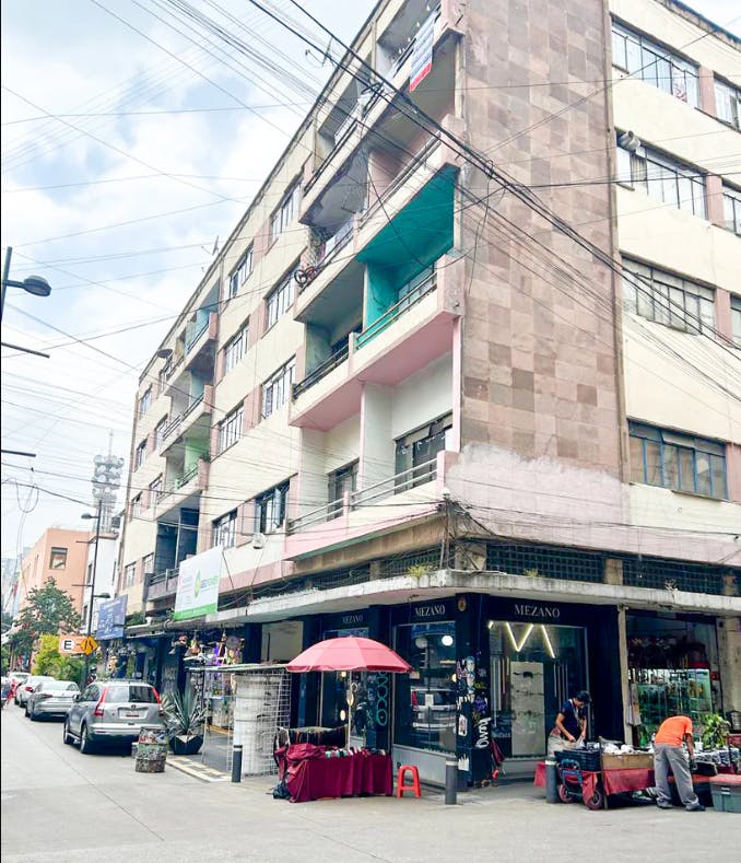 Local Comercial Spot2