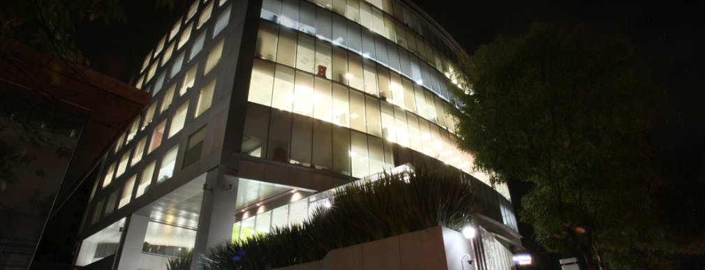 Local Comercial Spot2