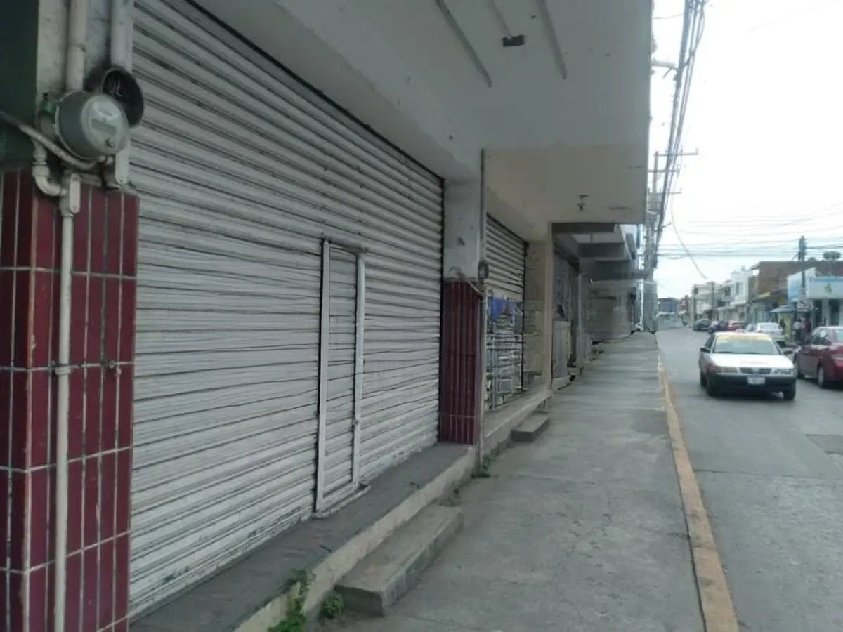 Local Comercial Spot2