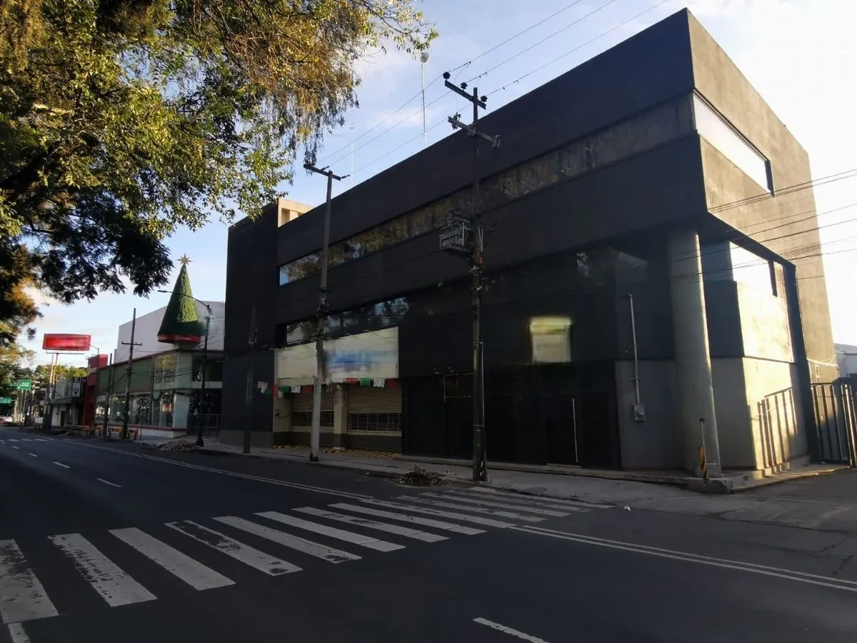 Local Comercial Spot2