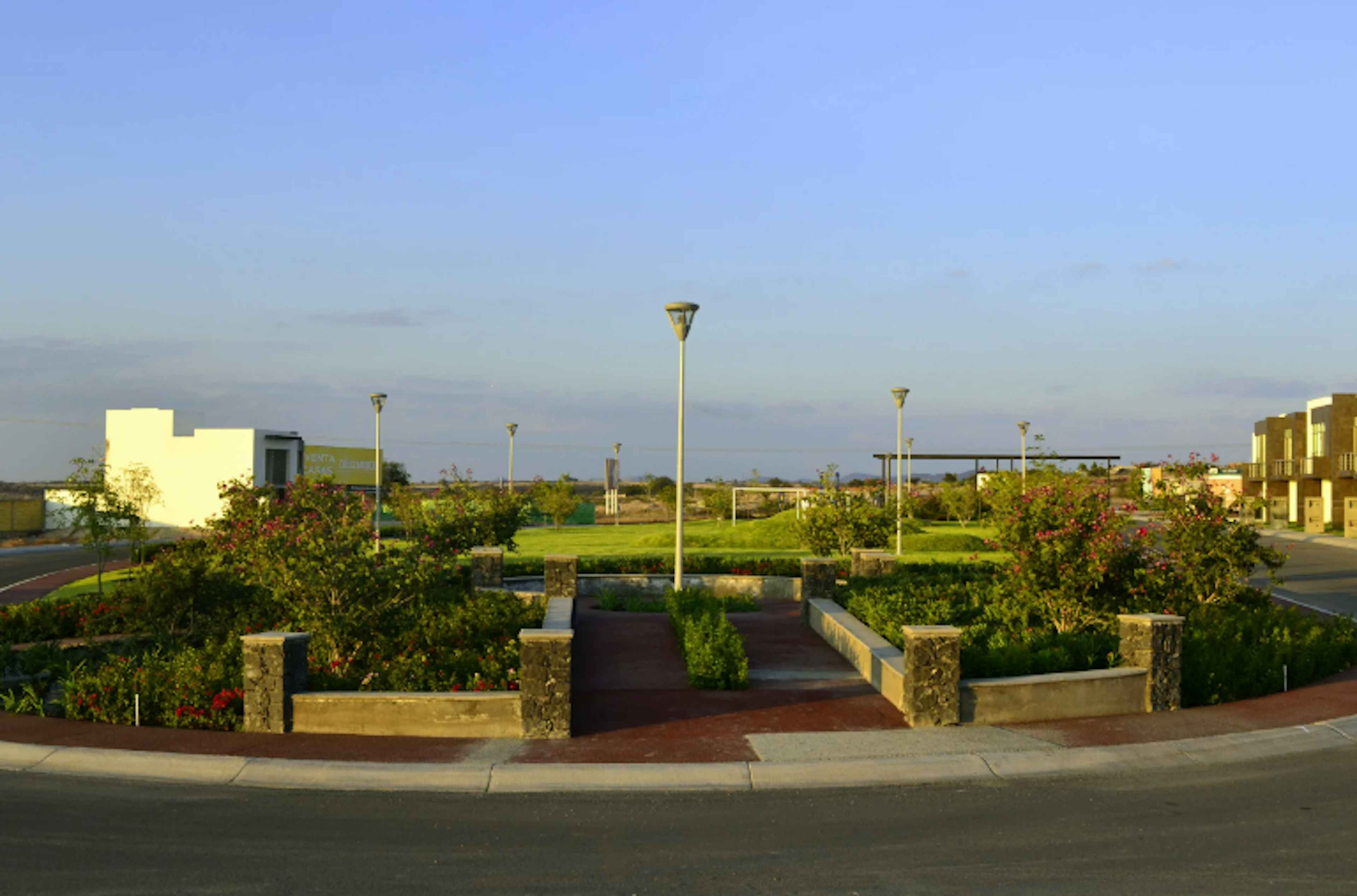 Valle Norte Comercial B