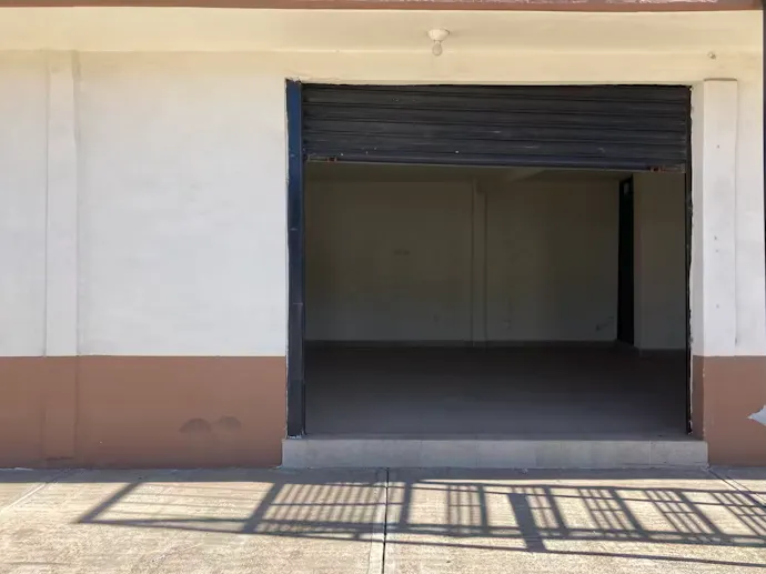 Local Comercial Spot2