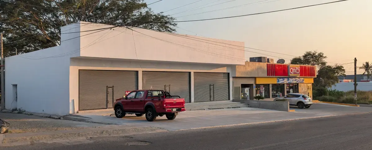 Local Comercial Spot2