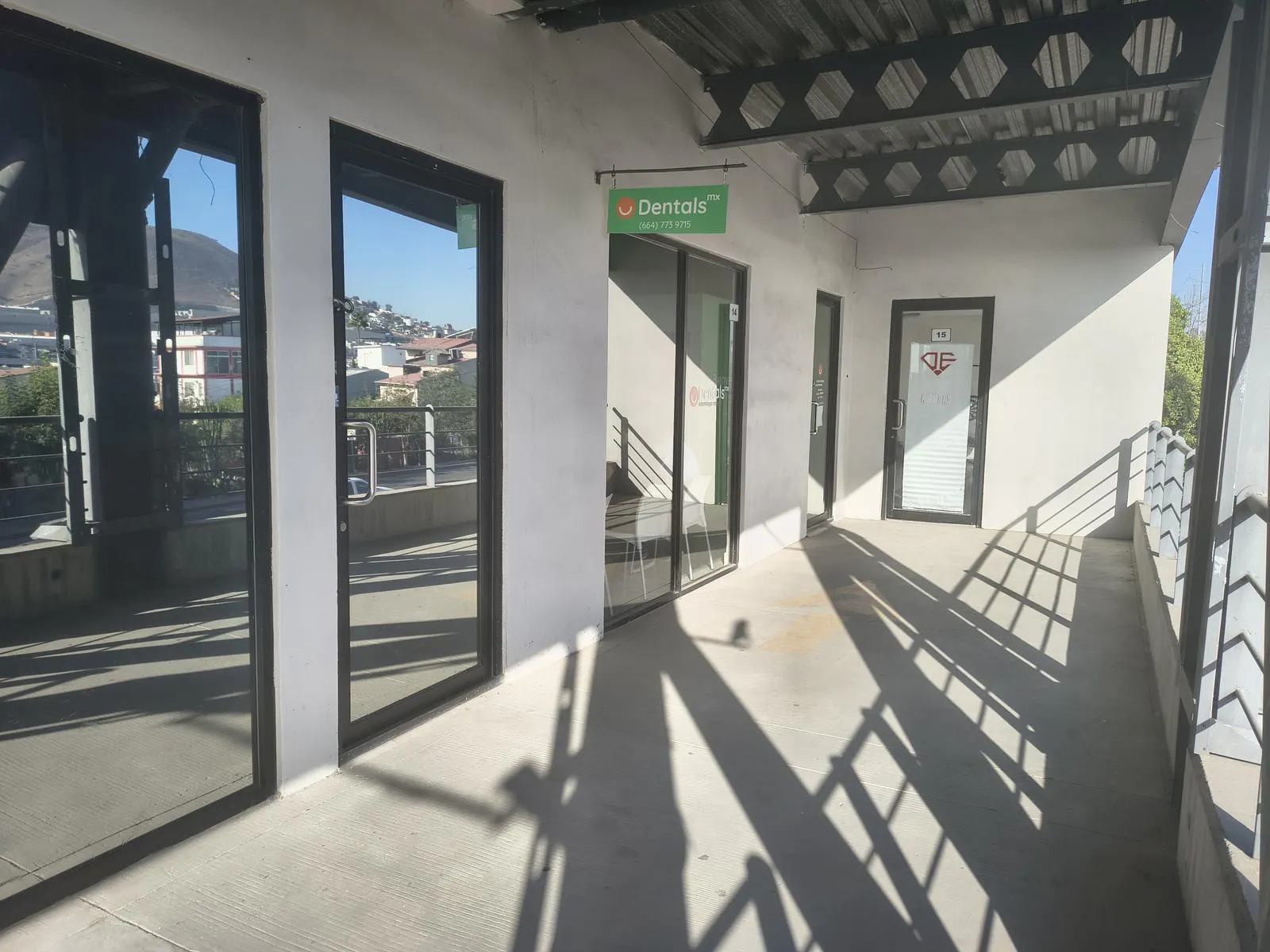 Local Comercial Spot2