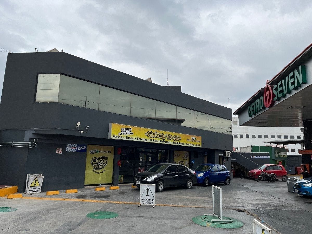 Local Comercial Spot2