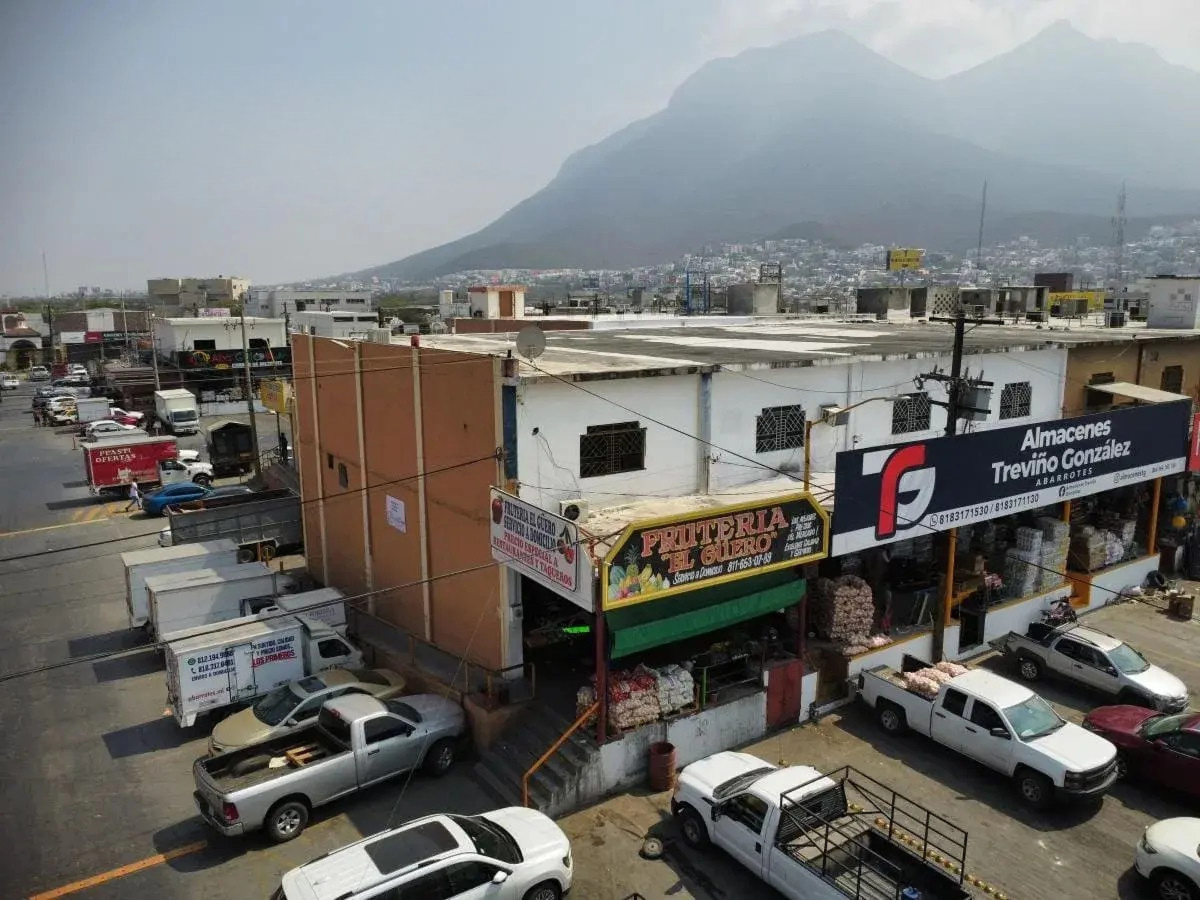 Local Comercial Spot2