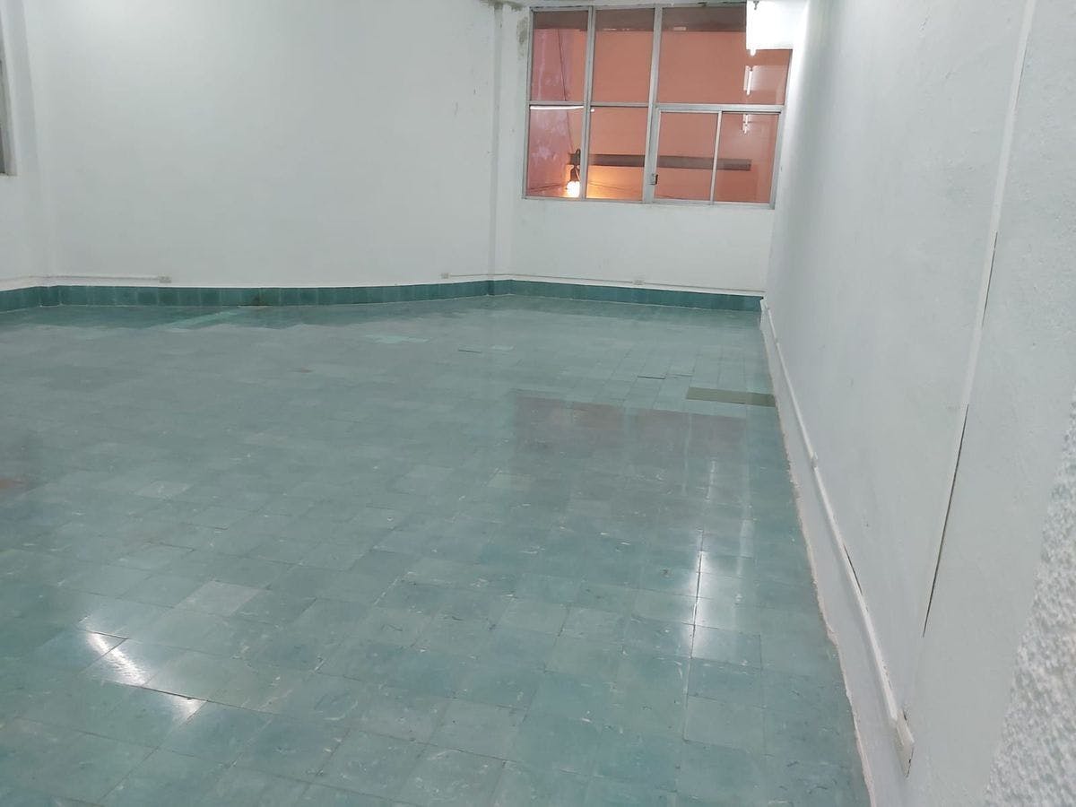 Local Comercial Spot2