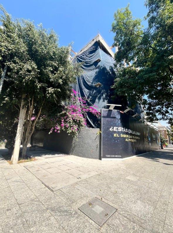 Local Comercial Spot2