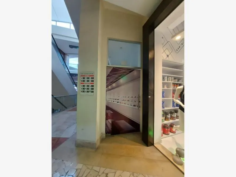 Local Comercial Spot2