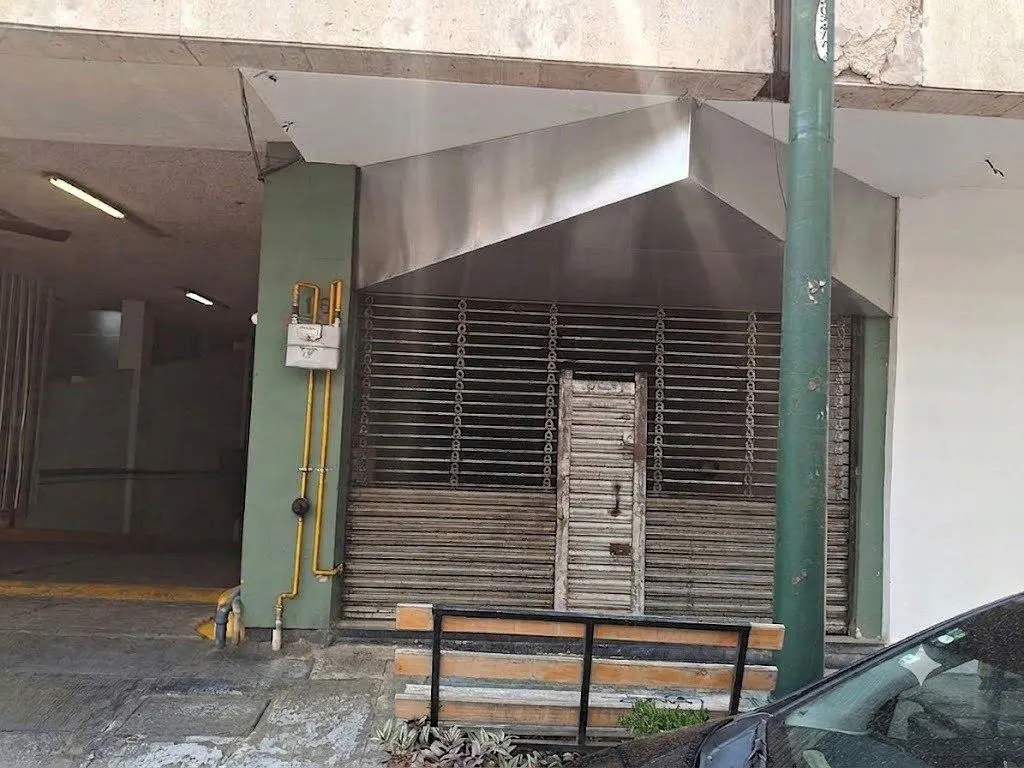 Local Comercial Spot2