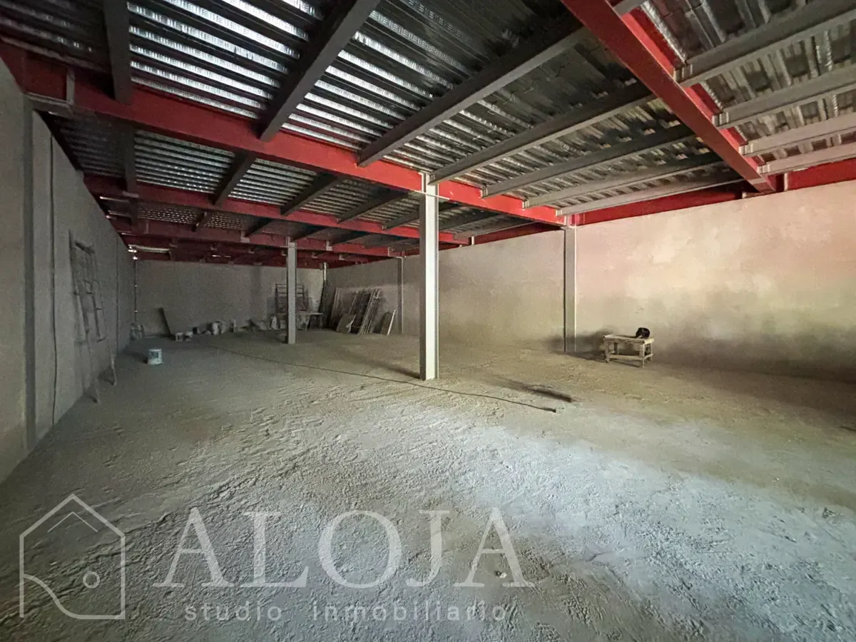 Local Comercial Spot2