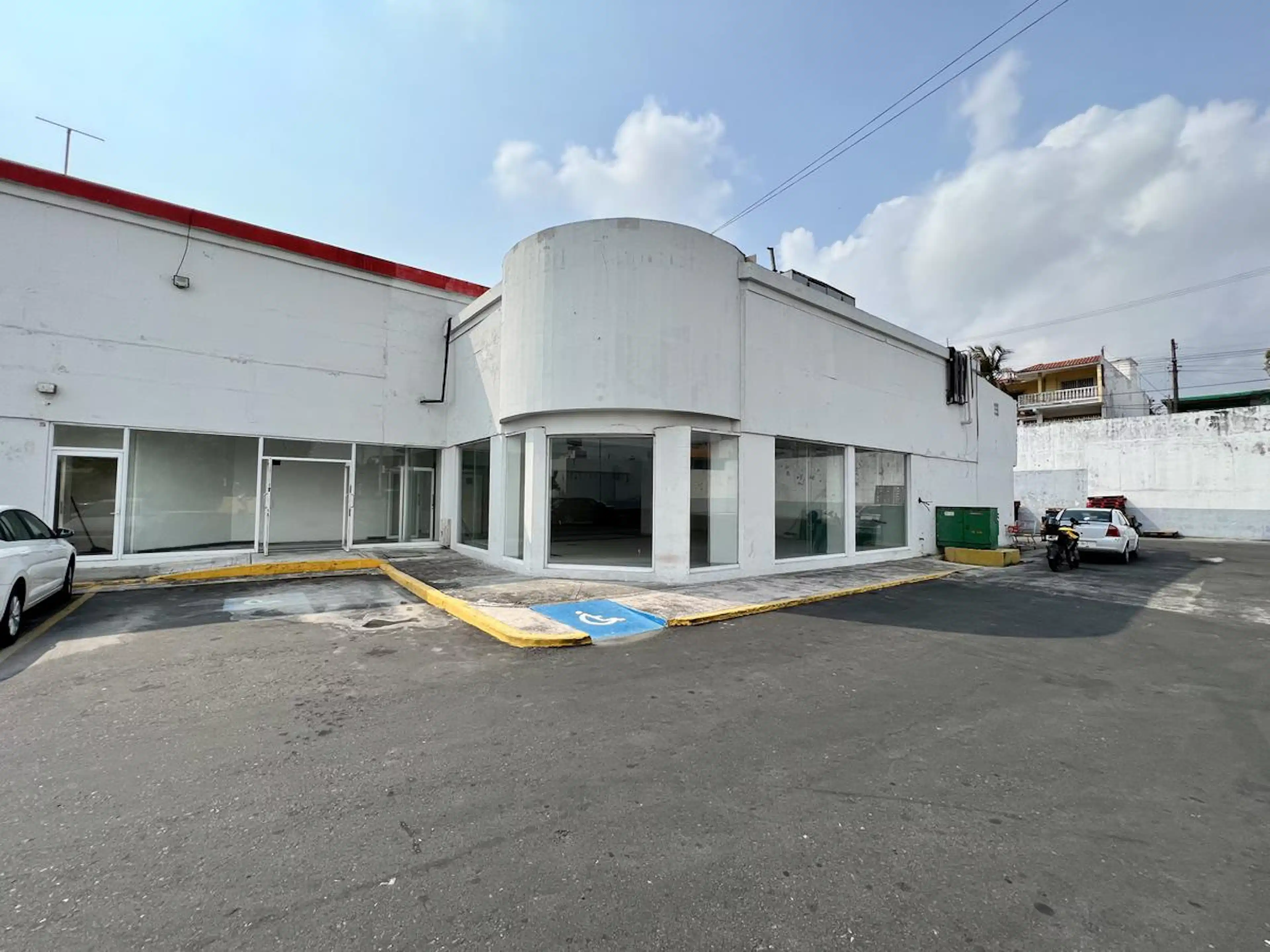 Local En Renta En Veracruz Colonia Ortiz Rubio Avenida Quevedo. S/n