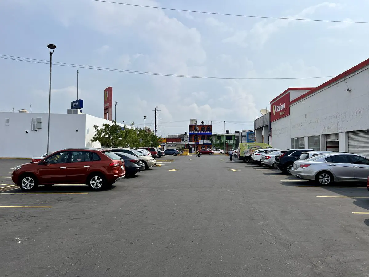Local Comercial Spot2