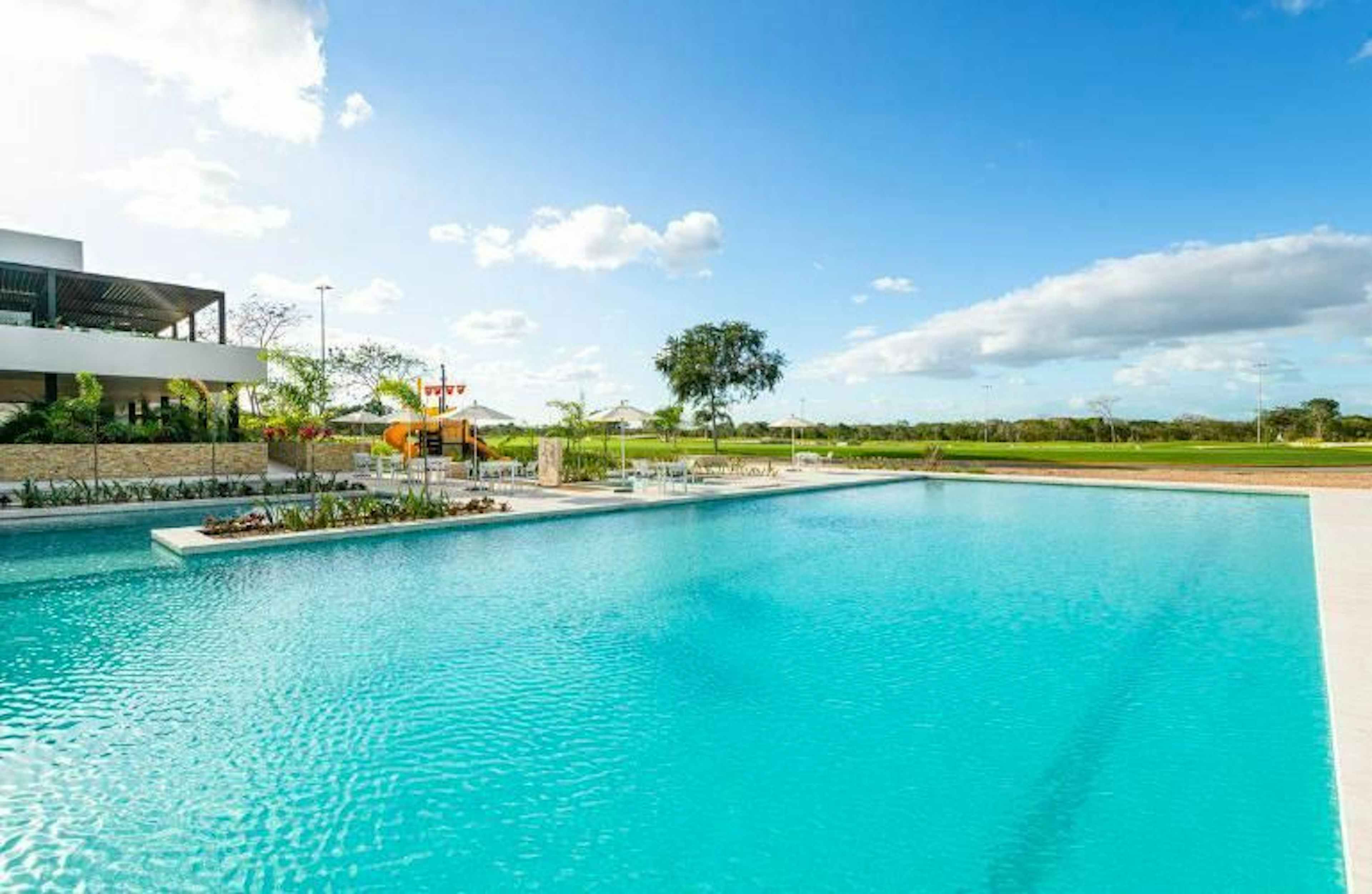 Terreno En Venta Merida,  Privada Provincia Con Campo De Golf, Listo.