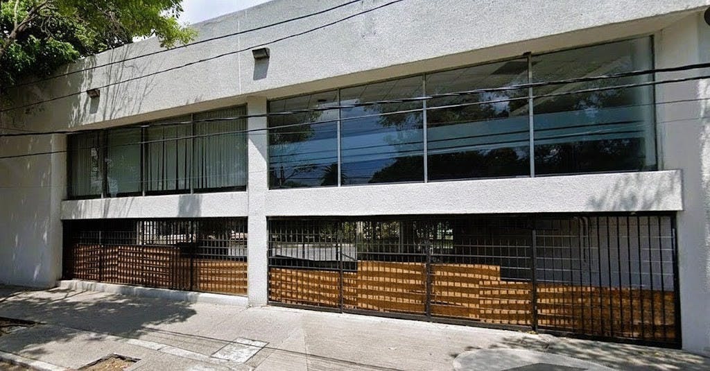 Local Comercial Spot2