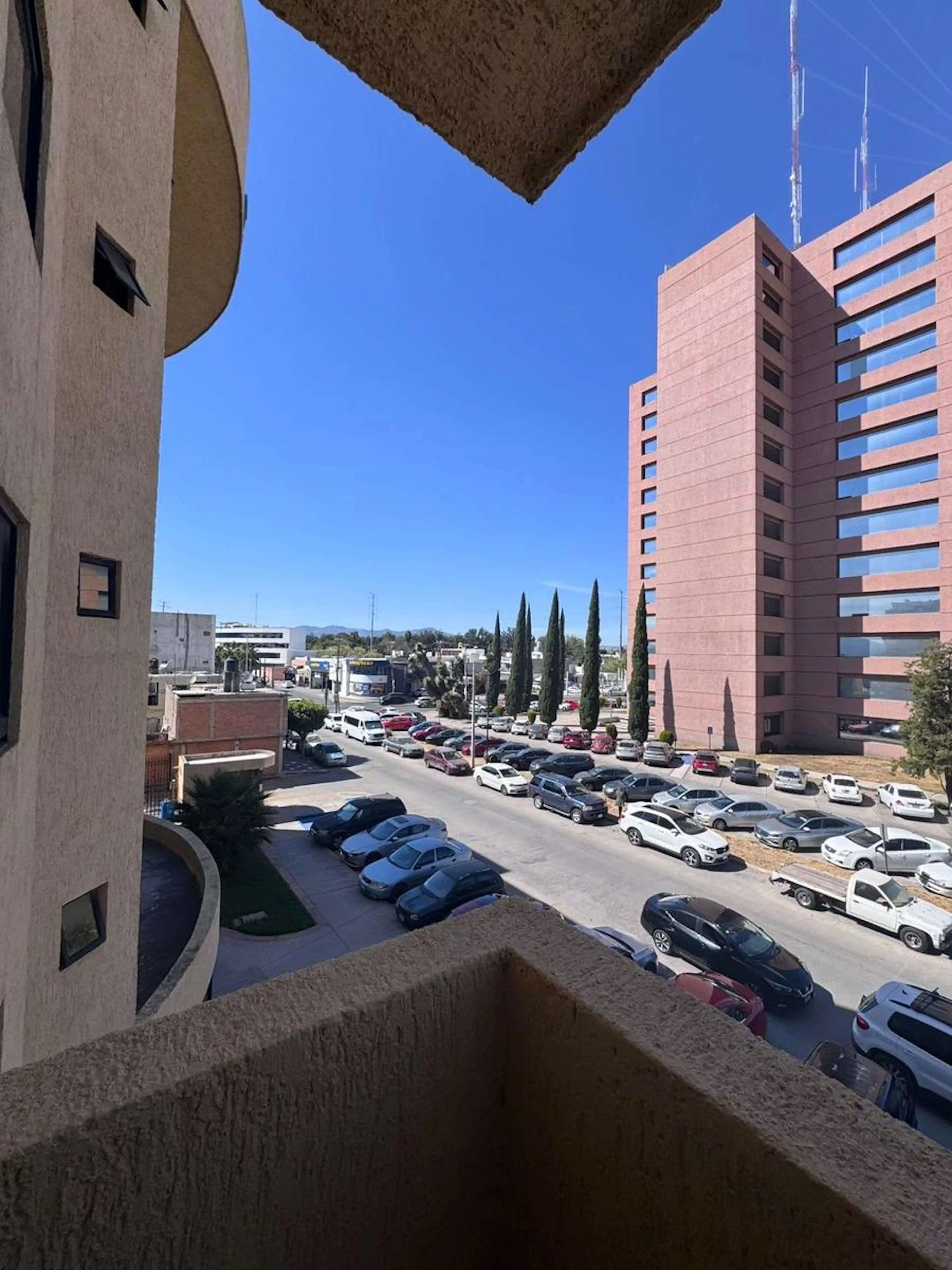 Oficinas En Venta Frente Edificio Torres Corzo S/N