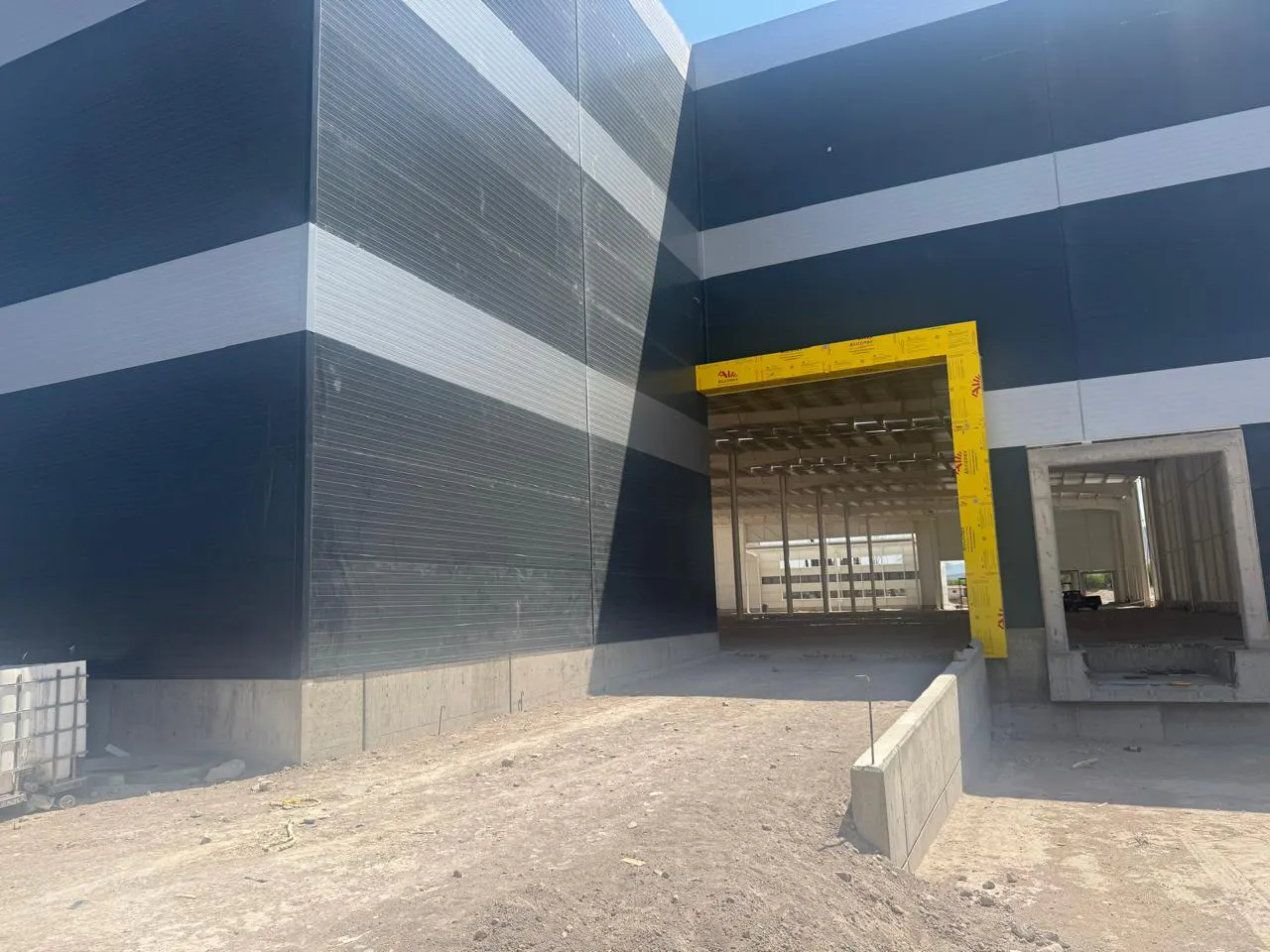 Industrial Spot2