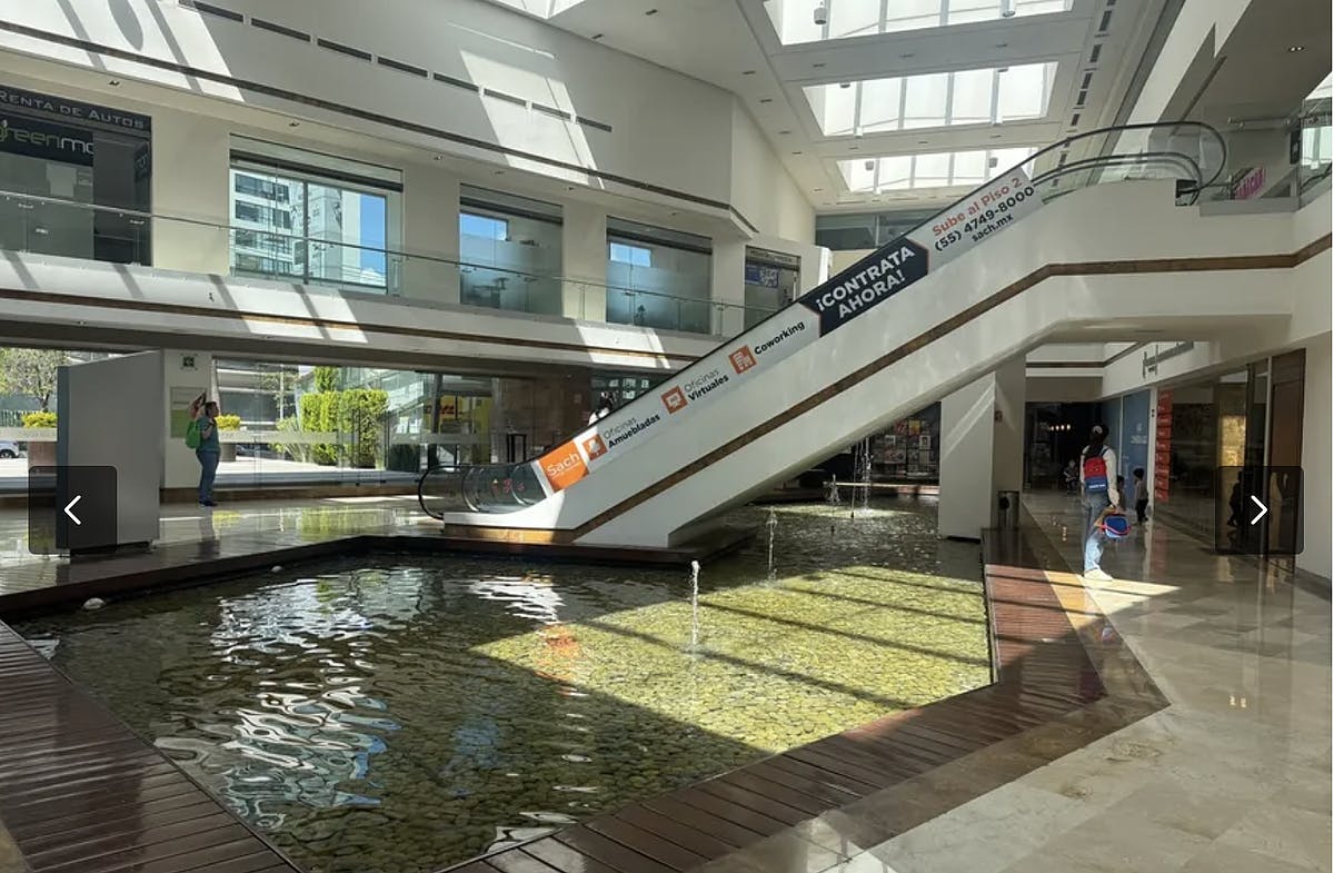 Local Comercial Spot2