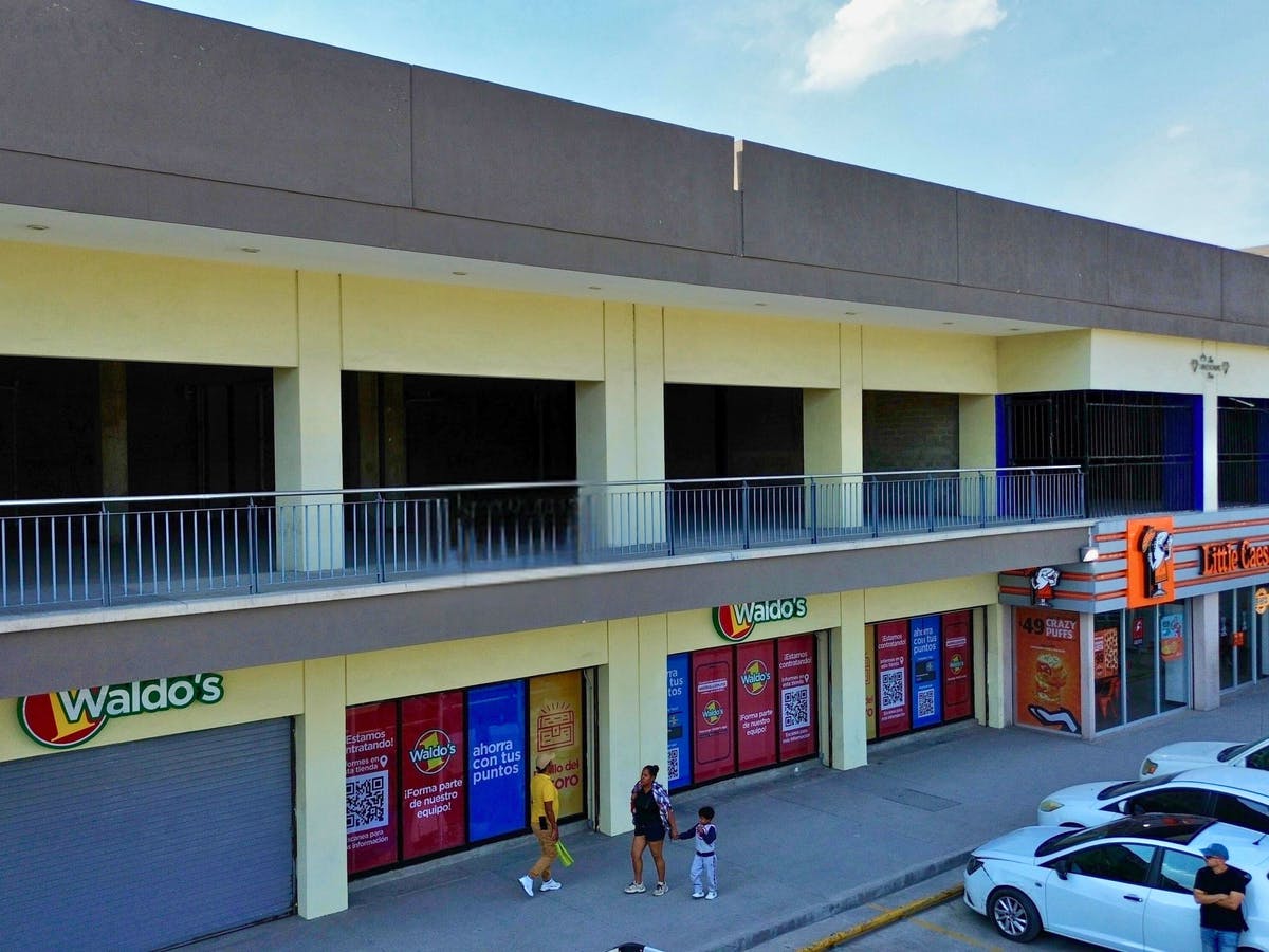 Local Comercial Spot2